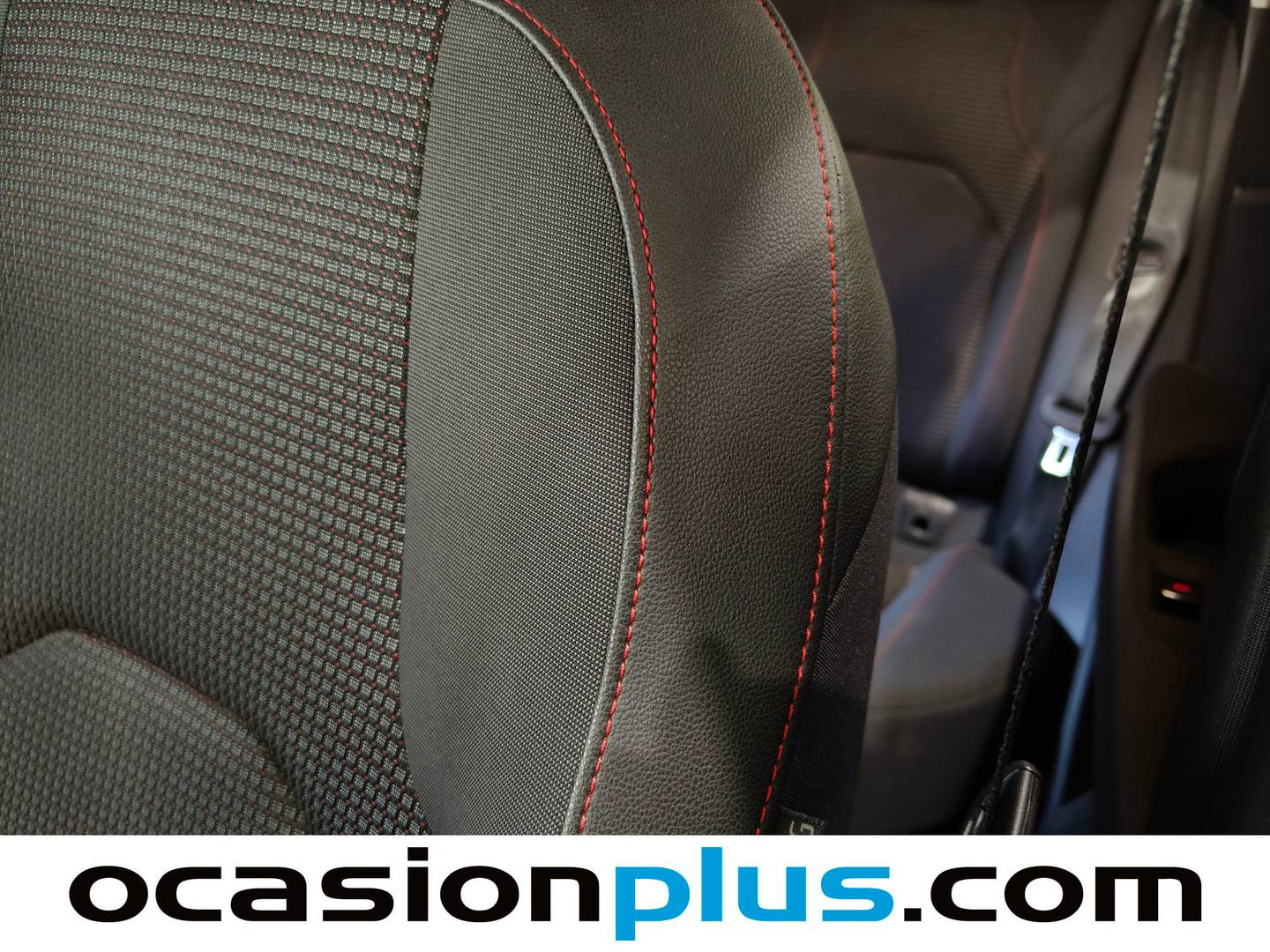 Extras del Seat León Seat León 1.4 TSI S&S FR Plus (125 CV)
