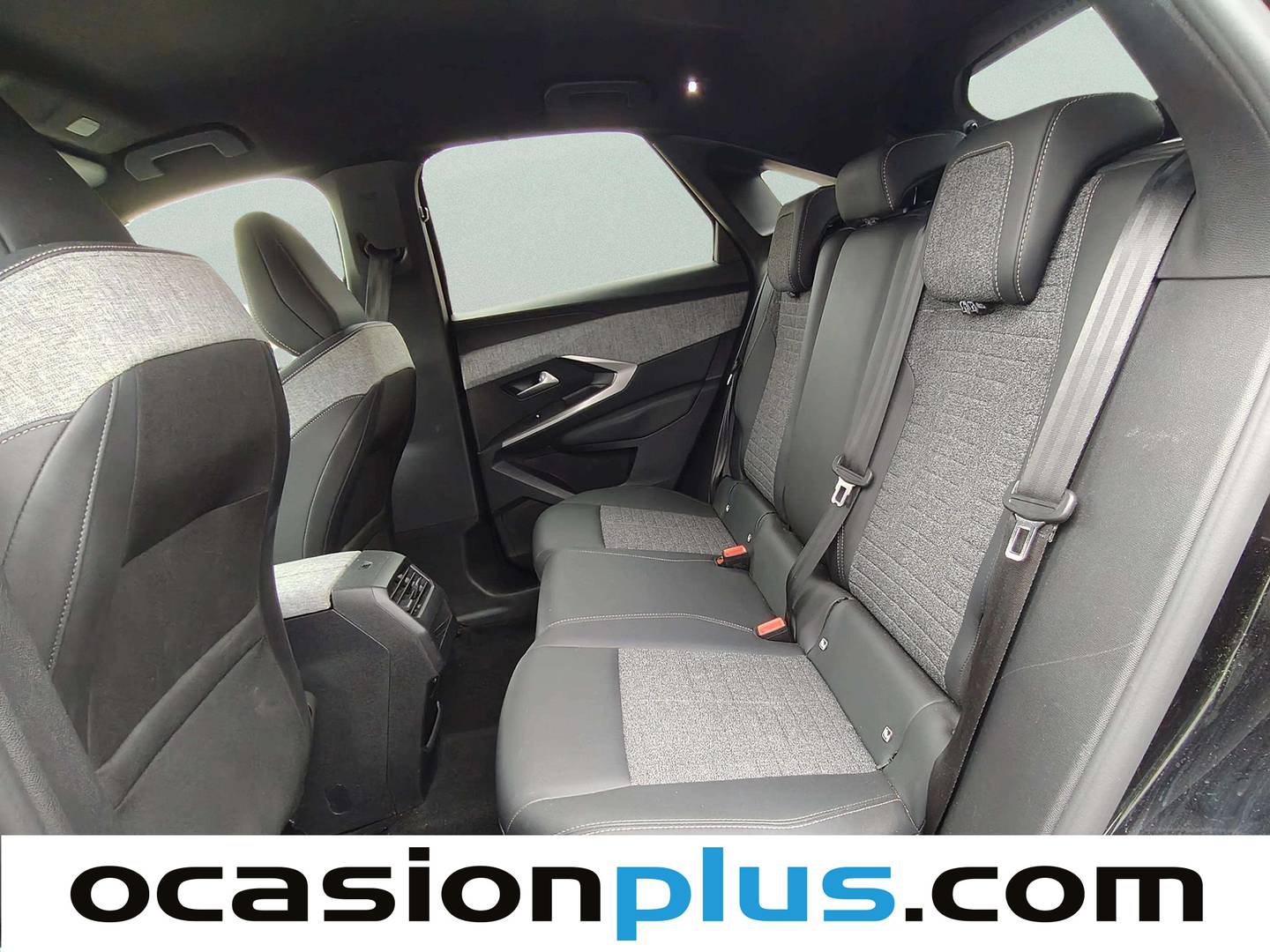 Foto asientos traseros Peugeot 3008 Hybrid Peugeot 3008 Hybrid 145 Allure eDCS6 (145 CV)