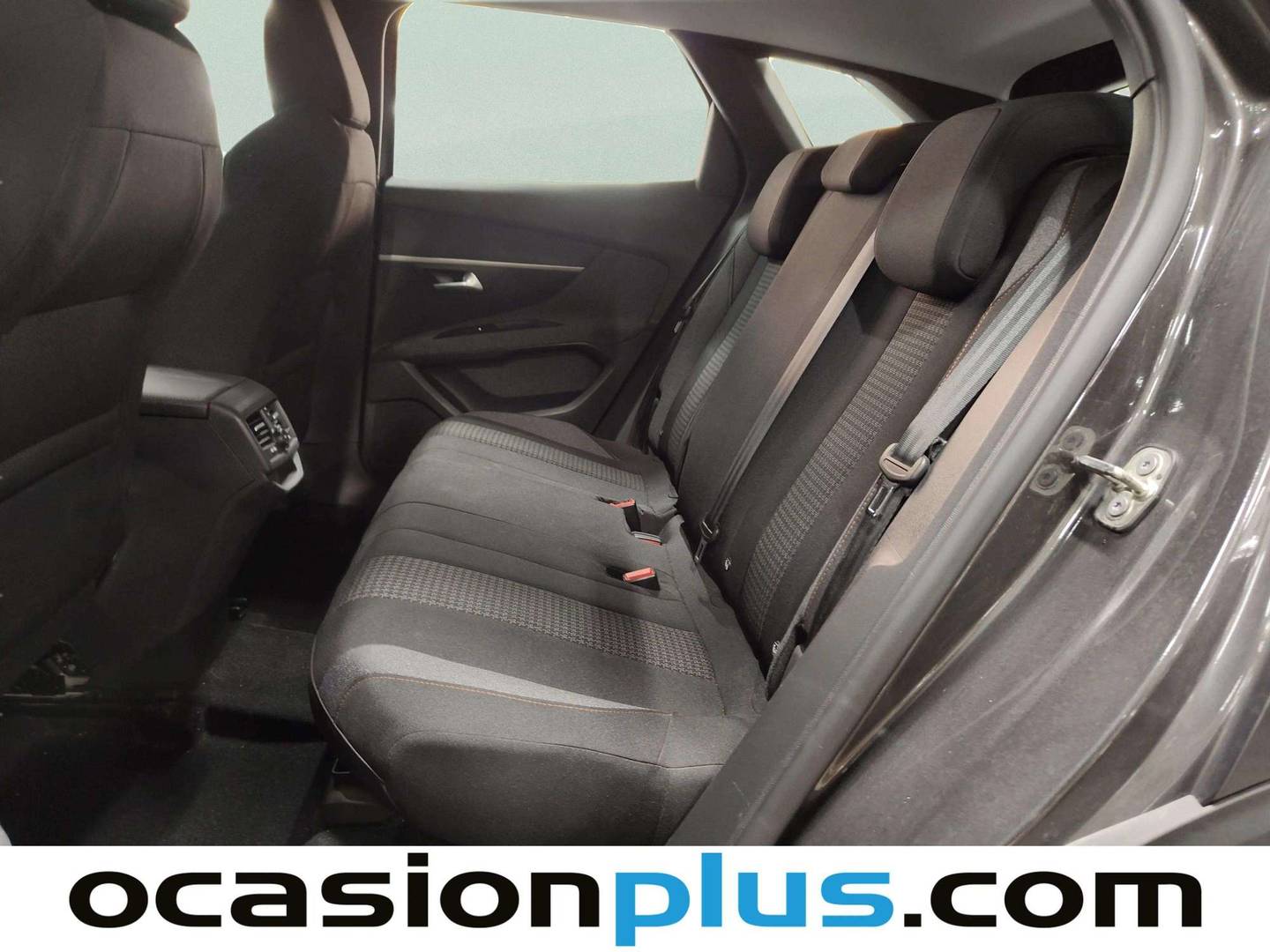 Foto asientos traseros Peugeot 3008 Peugeot 3008 BlueHDi 130 S&S Active Pack (130 CV)