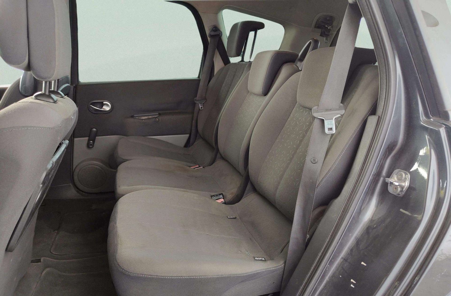 Renault Grand Scénic 1.6 16V Emotion 7 plazas - foto 10