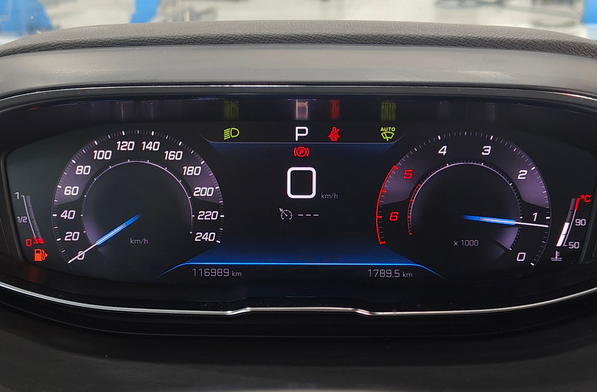 Peugeot 5008 BlueHDi 130 Allure Pack EAT8 7 plazas - foto 29