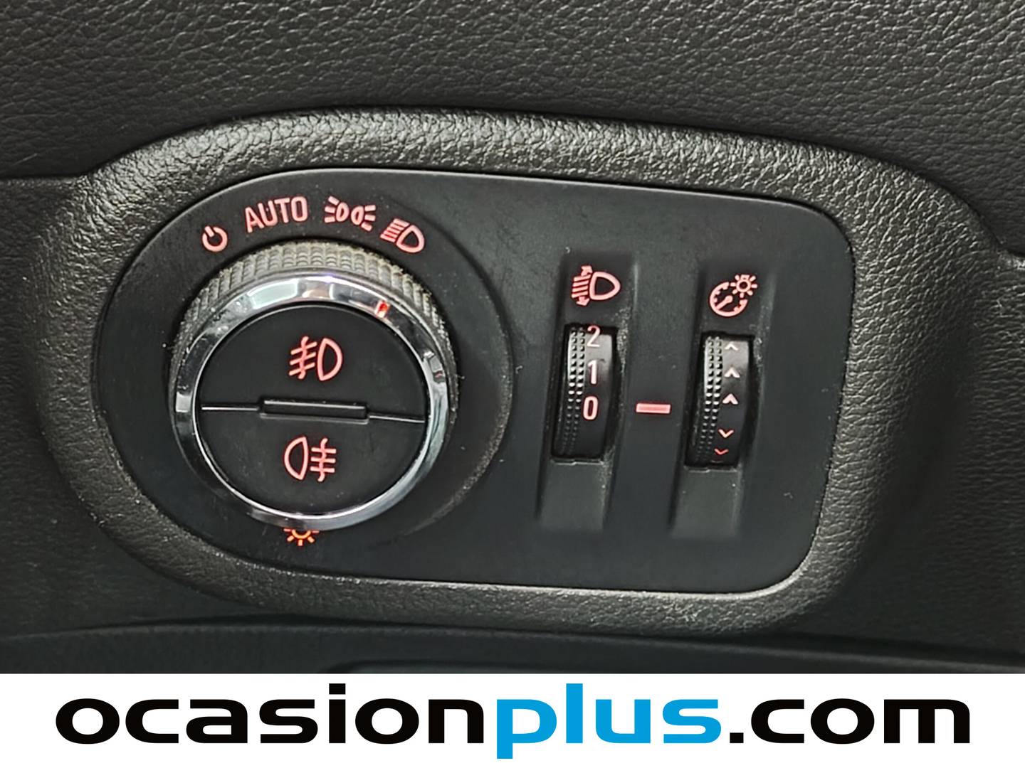 Extras y acabados del Opel Zafira Tourer Opel Zafira Tourer 2.0 CDTi Excellence Auto (165 CV) 7 Plazas