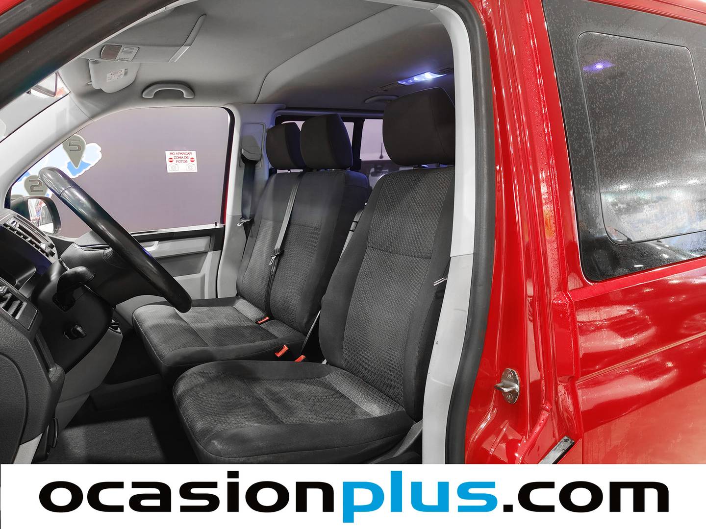 Foto Volkswagen Caravelle Volkswagen Caravelle Trendline Batalla Corta 2.0 TDI BMT (102 CV) 9 Plazas