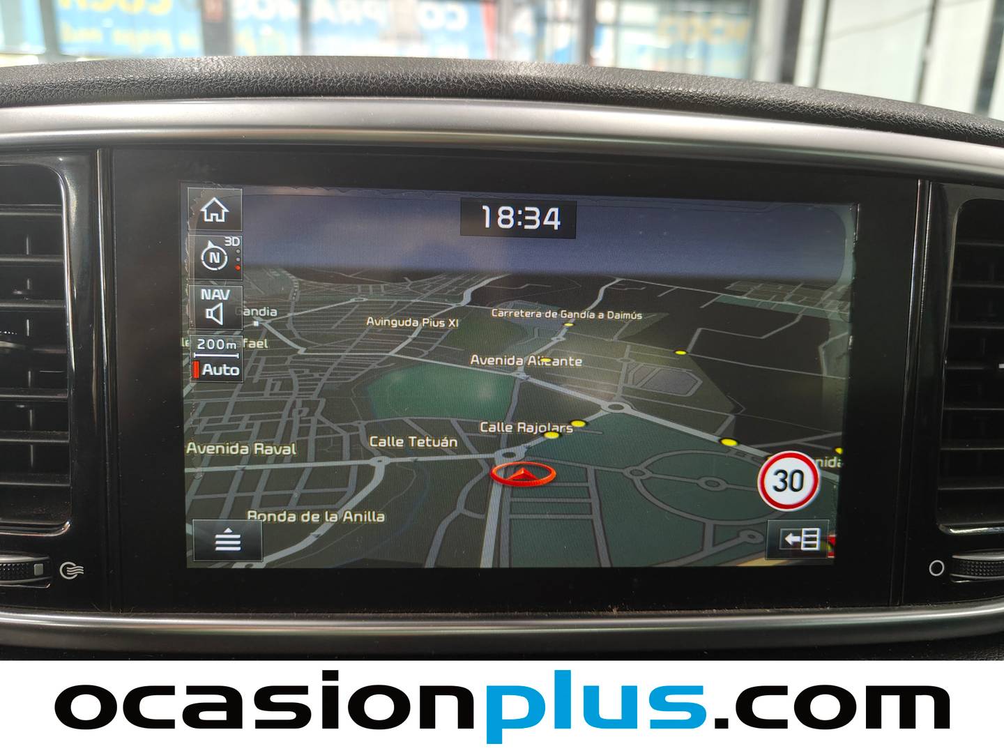 Equipamiento del KIA Sportage KIA Sportage 1.6 GDi Emotion 4x2 (132 CV)