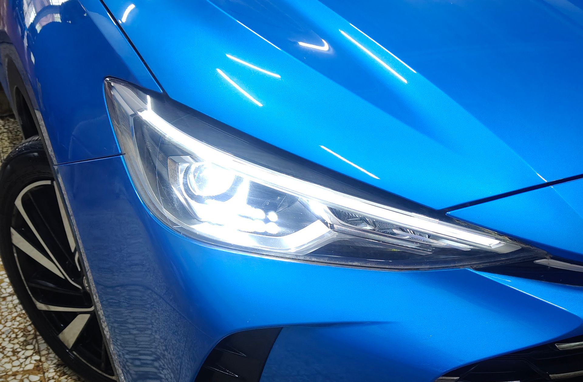 MG ZS 1.5 Hybrid+ Luxury - foto 15