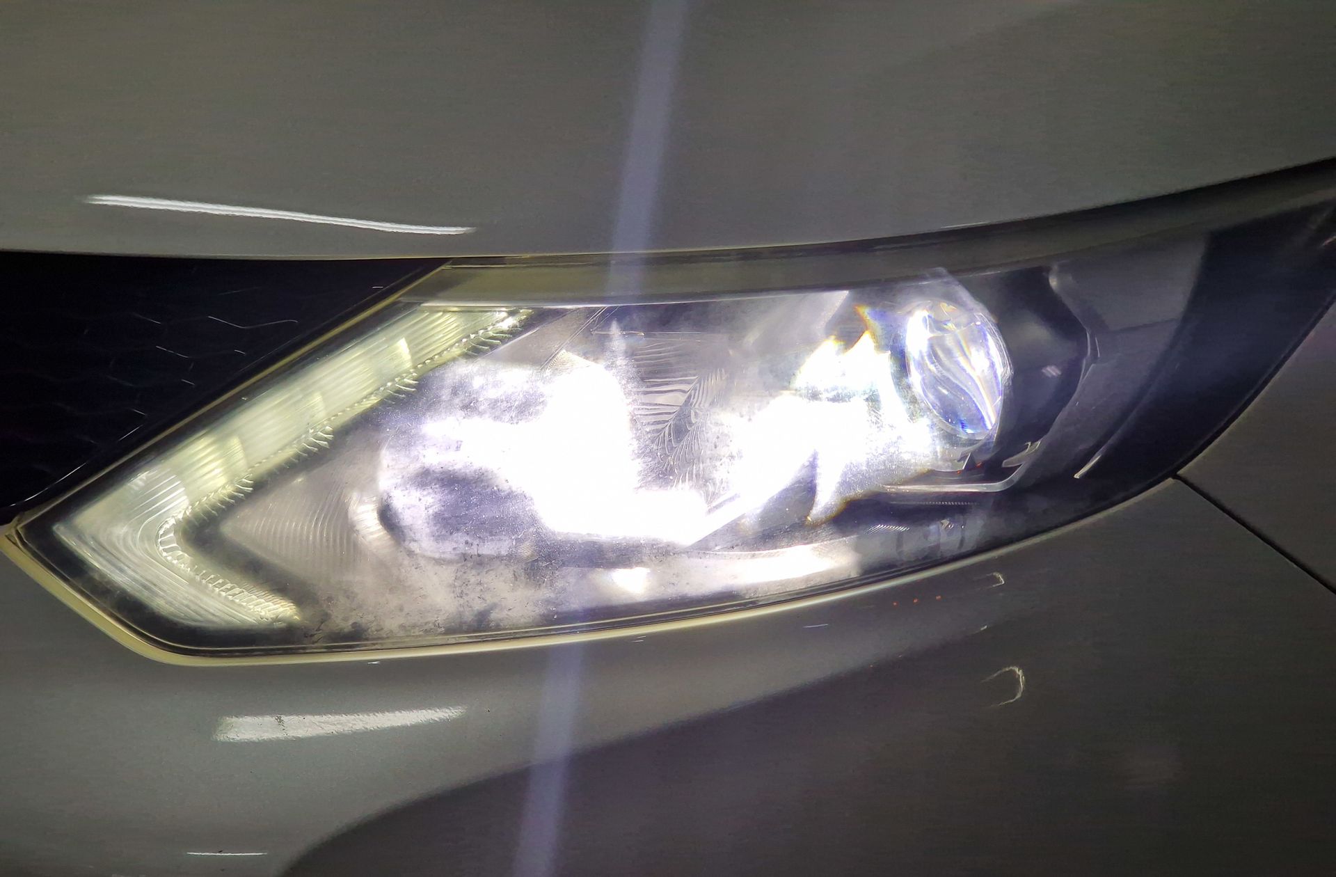 Nissan Qashqai dCi 130 Tekna 17" 4x2 XTronic - foto 16