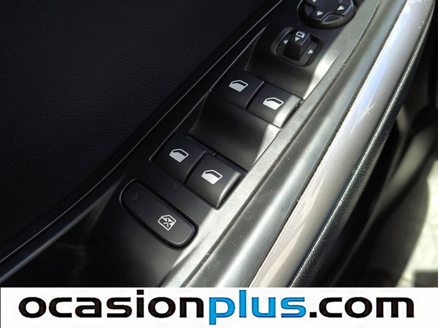 Foto Opel Grandland PHEV Opel Grandland 1.6 Turbo PHEV GS Auto (224 CV)