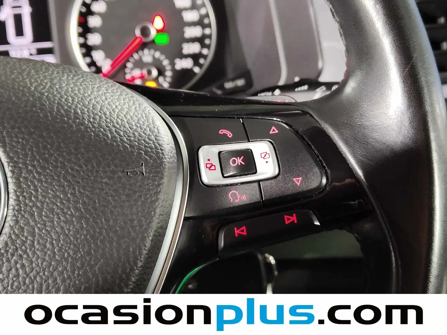 Foto Volkswagen Multivan Volkswagen Multivan Outdoor Corto 2.0 TDI BMT(150 CV) DSG 7 Plazas