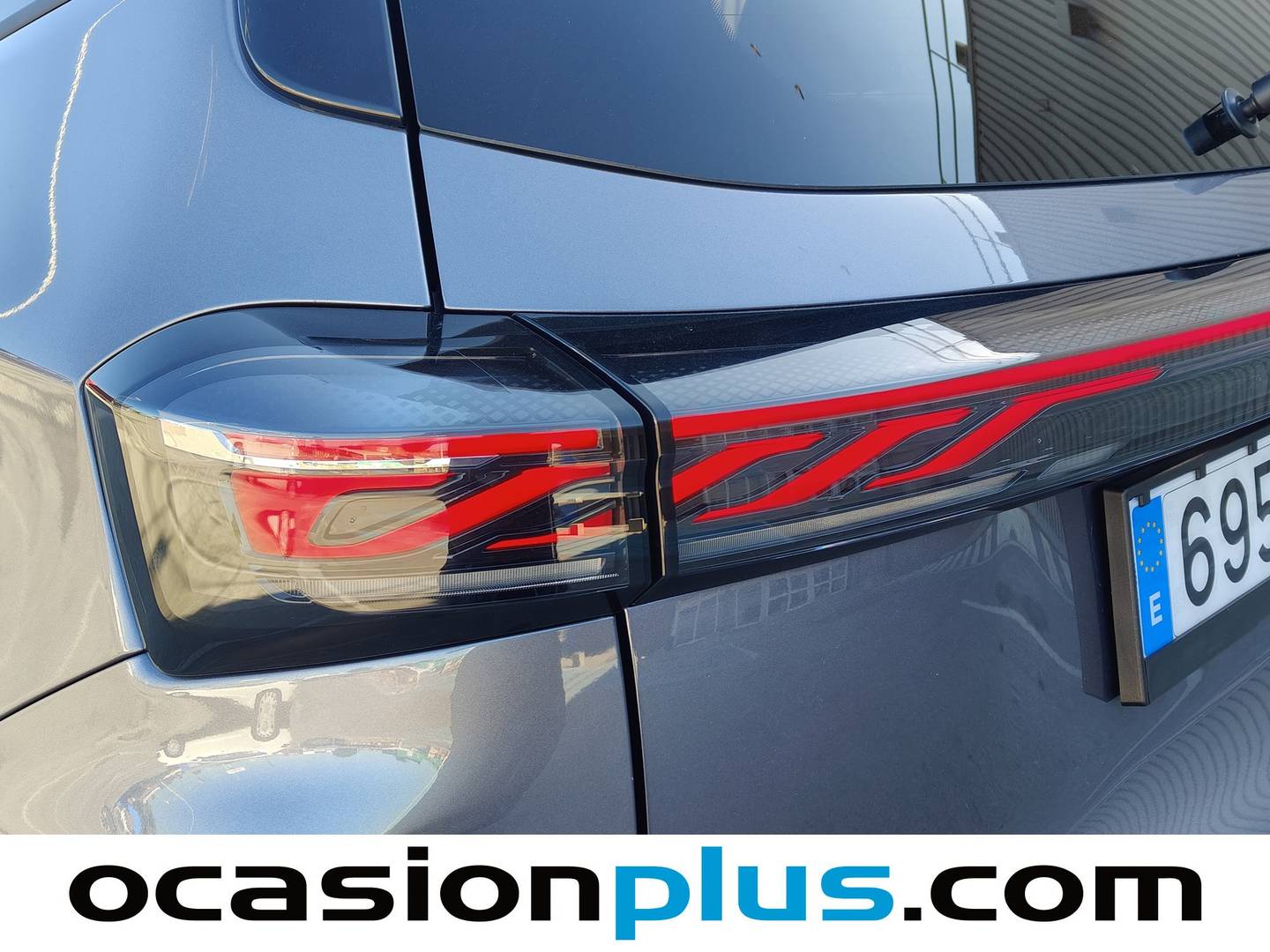 EBRO S400 EBRO S400 1.5 DHE HEV Excellence CVT (211 CV) híbrido