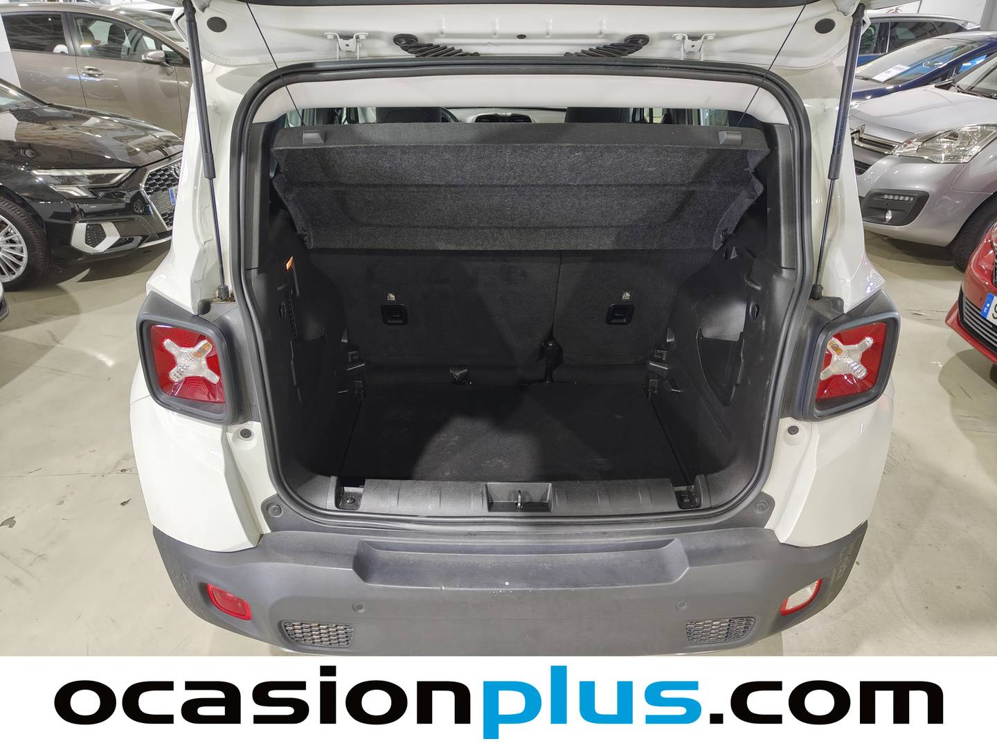 Foto Jeep Renegade Jeep Renegade eHybrid 1.5 Limited ATX (130 CV)