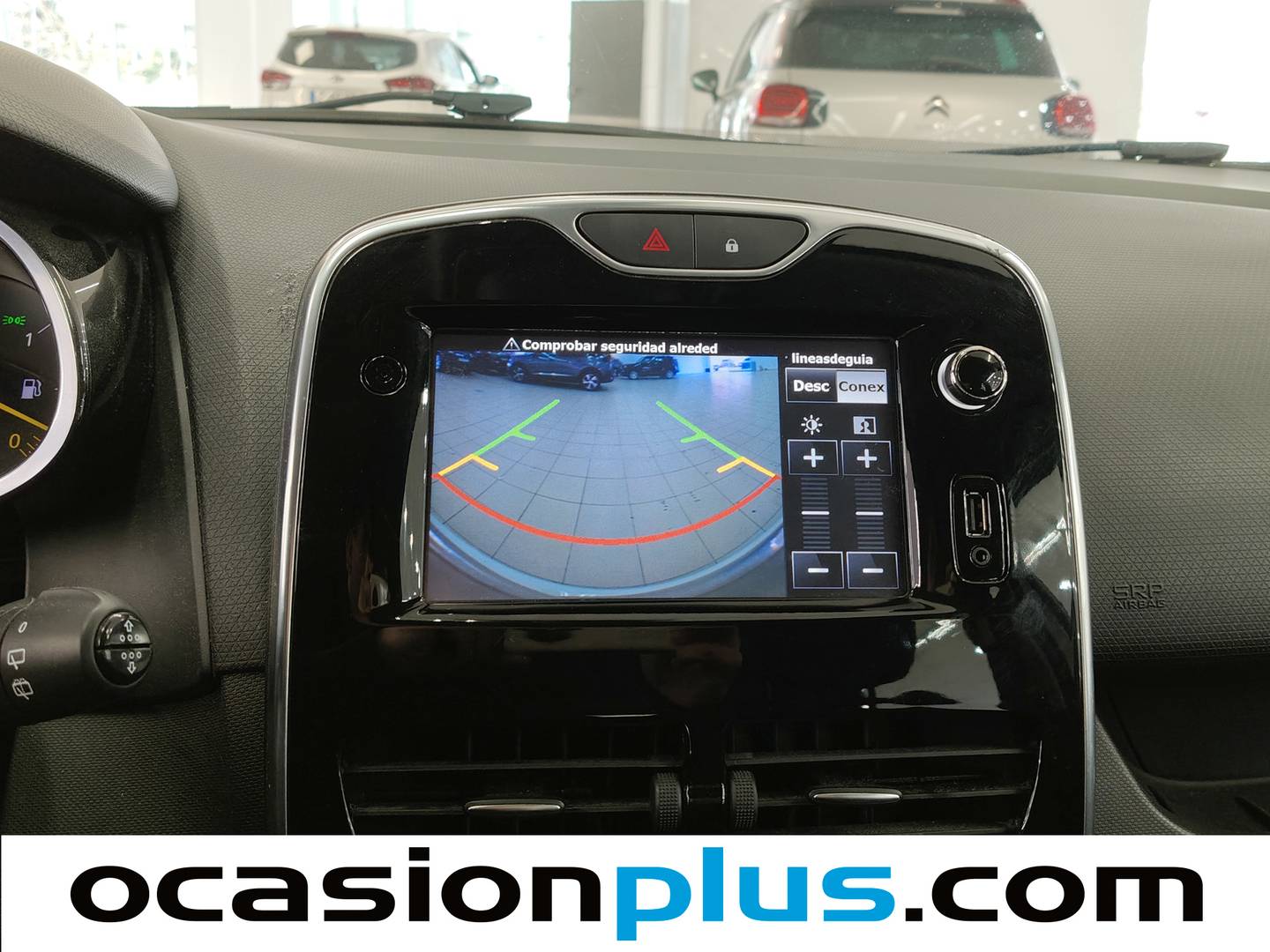 Equipamiento del Renault Clio Renault Clio Technofeel dCi  (90 CV)