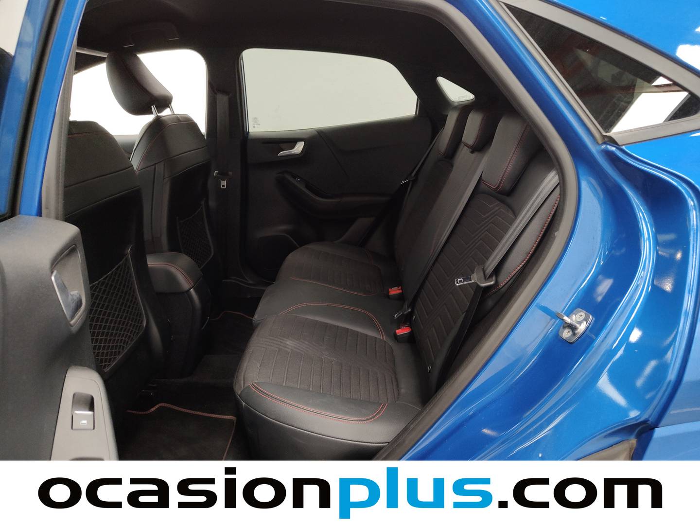 Foto Ford Puma Ford Puma 1.0 EcoBoost MHEV ST-Line X Auto (155 CV)