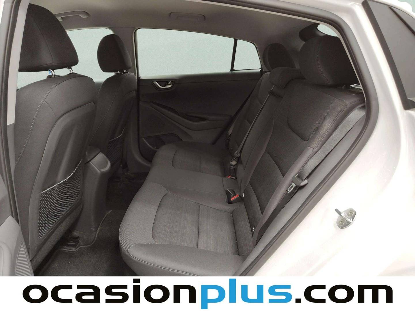 Foto asientos traseros Hyundai IONIQ Hyundai Ioniq 1.6 GDI HEV Klass DT (141 CV)