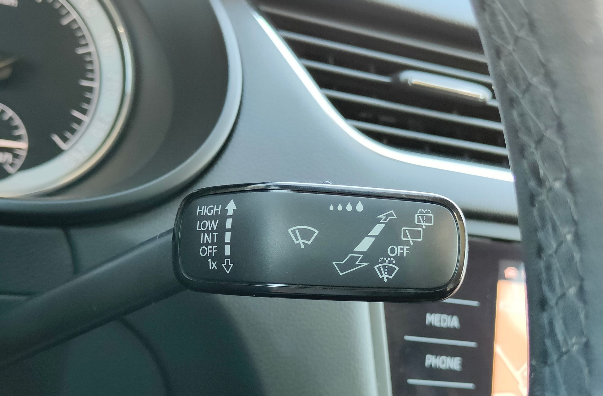 Škoda Octavia 1.5 TSI Style - foto 29