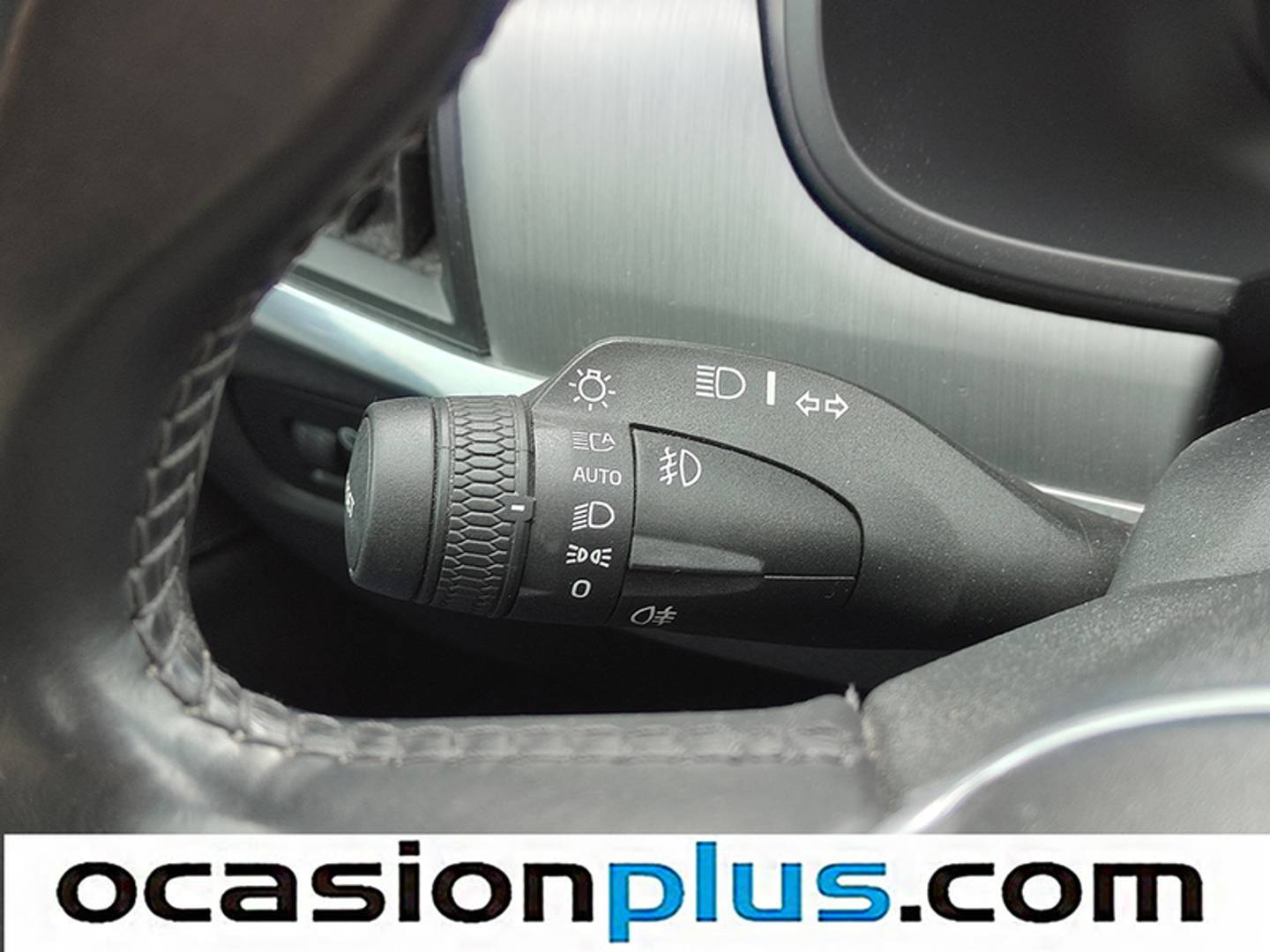 Foto Volvo V90 Volvo V90 D4 Momentum Auto (190 CV)