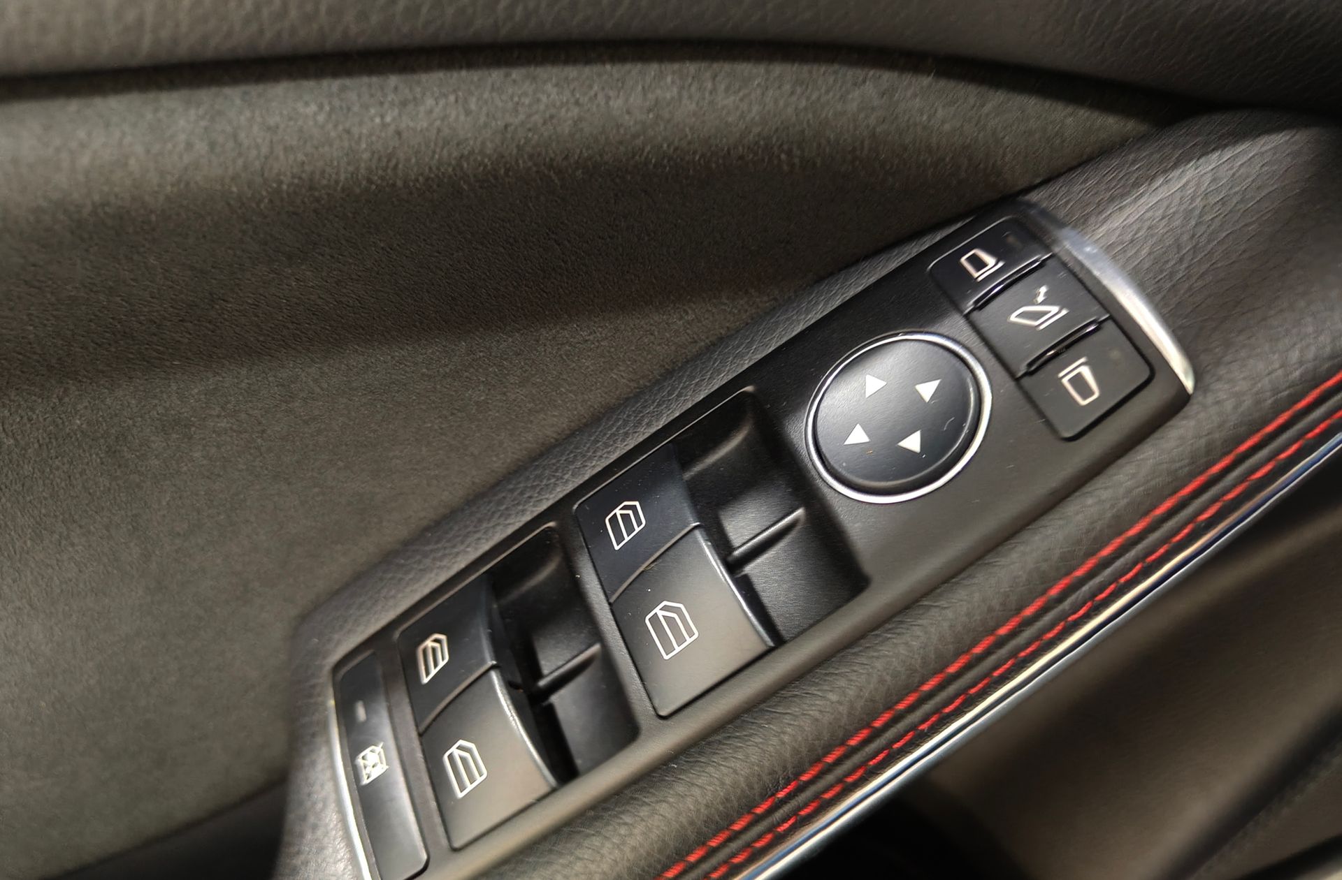 Mercedes-Benz Clase A 200 CDI AMG Line - foto 41