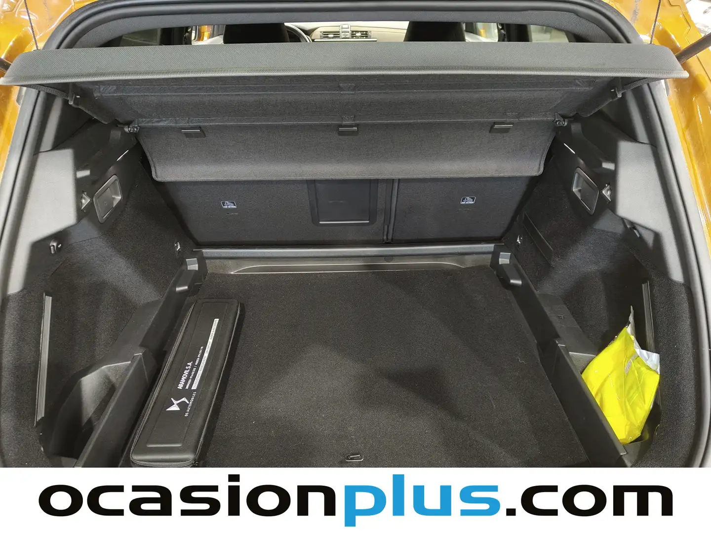 Foto DS DS 7 Crossback DS DS7 Crossback PureTech 130 Bastille+ AT (131 CV)