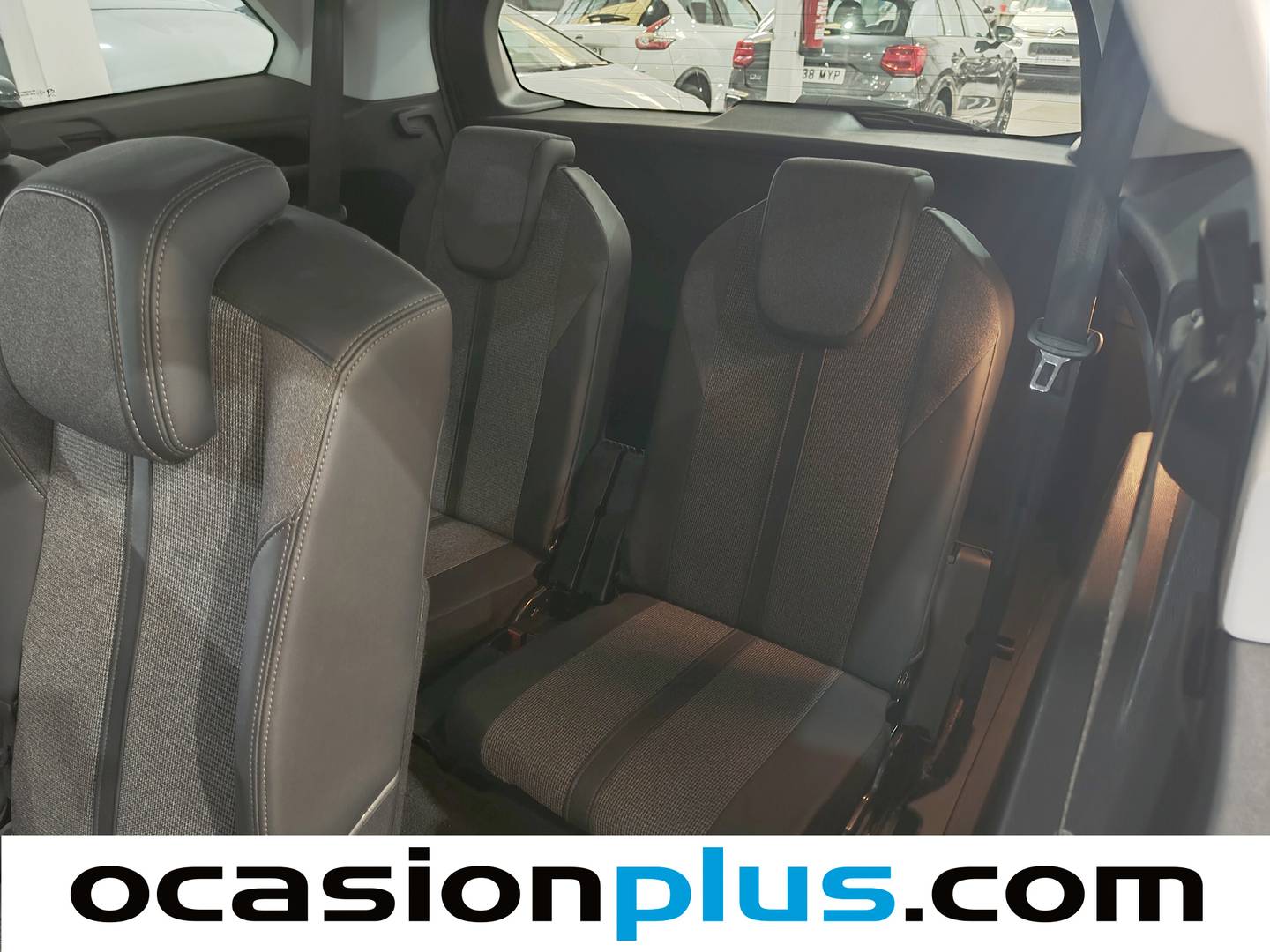 Acabados Peugeot 5008 Peugeot 5008 PureTech 130 S&S Allure (130 CV) EAT8 7 Plazas