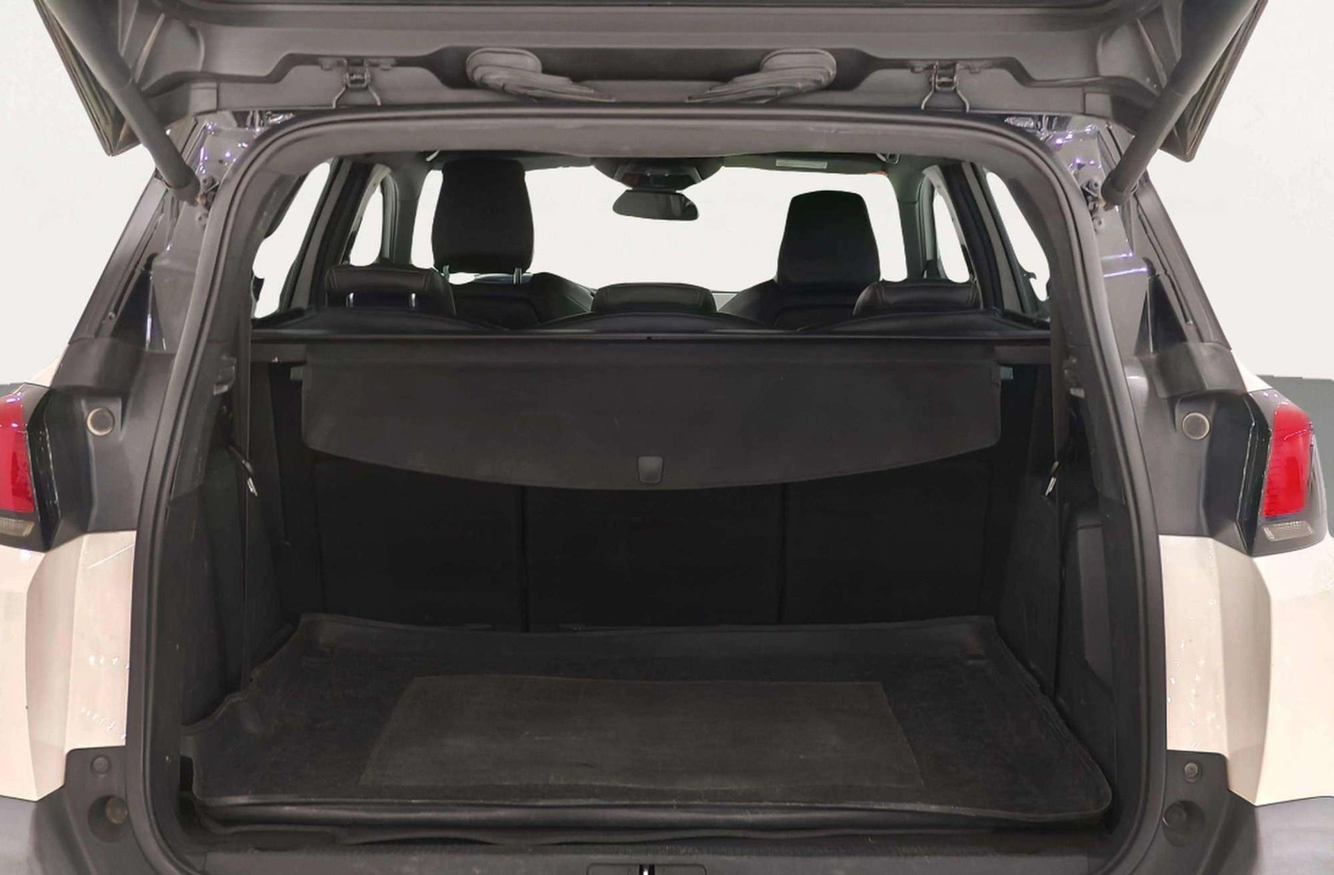Peugeot 5008 BlueHDi 150 GT-Line - foto 18