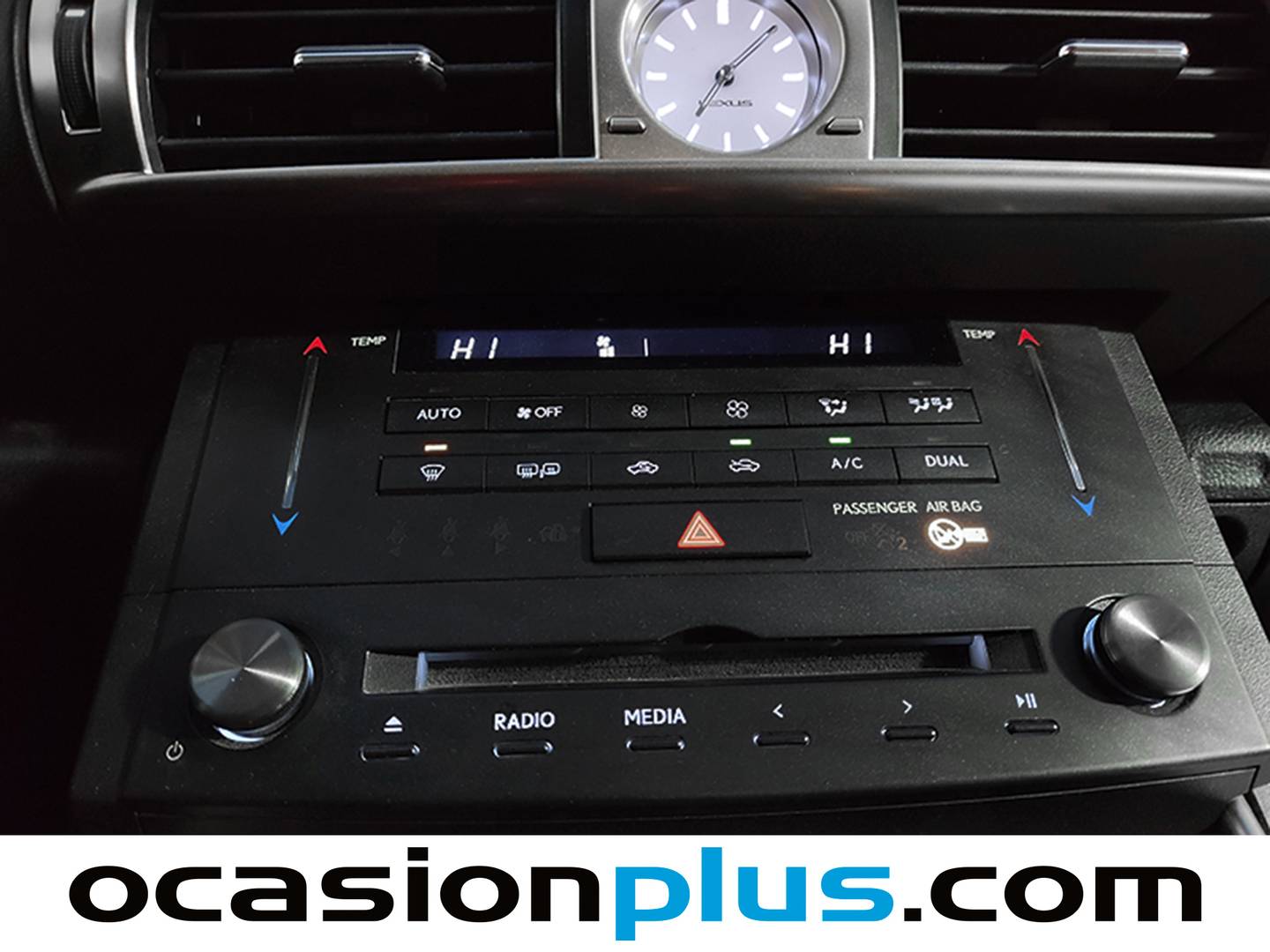 Foto Lexus IS Lexus IS 300h Executive sedan (223 CV)