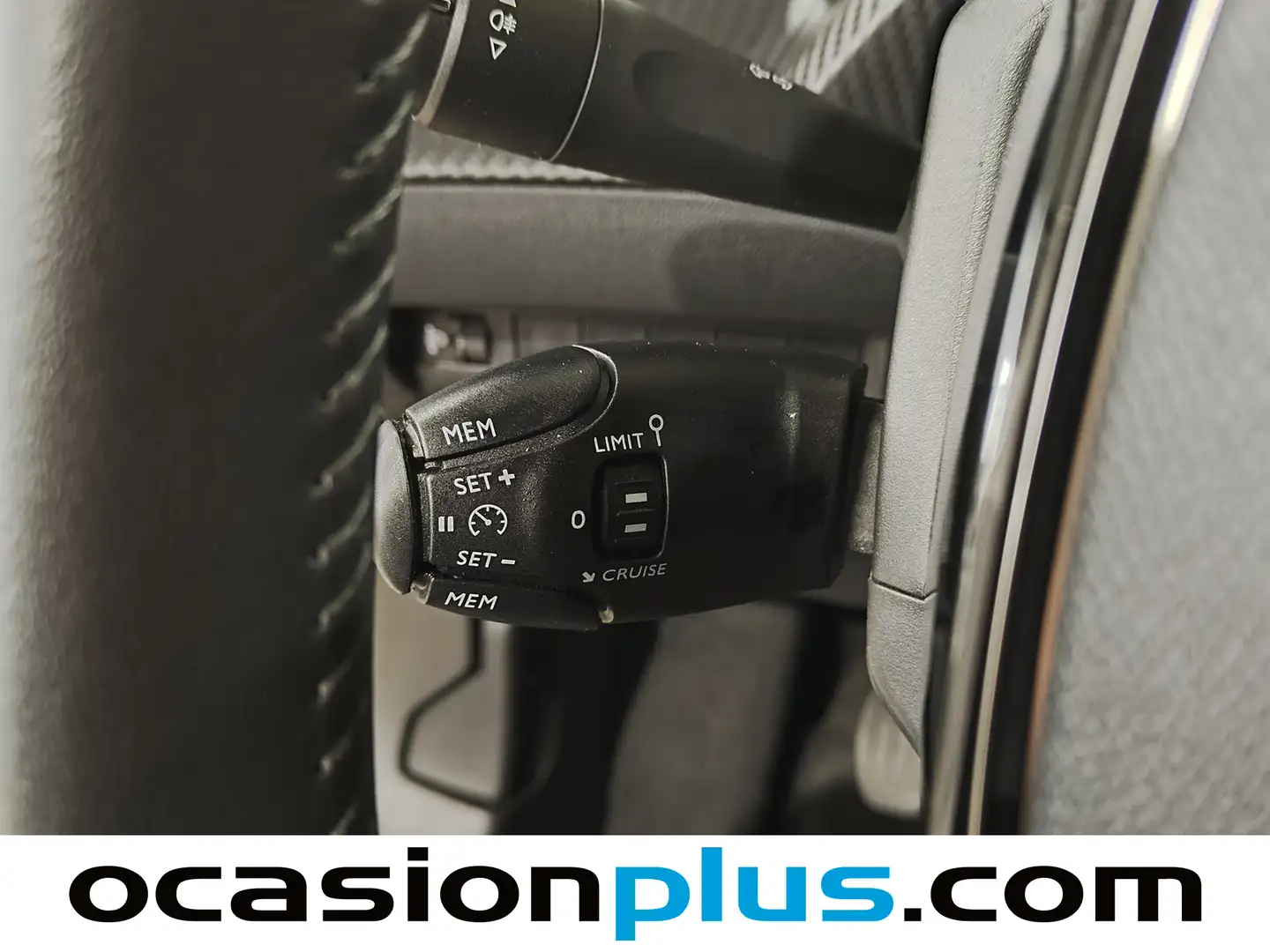 Foto Peugeot 2008 Peugeot 2008 PureTech 100 S&S Allure (100 CV)