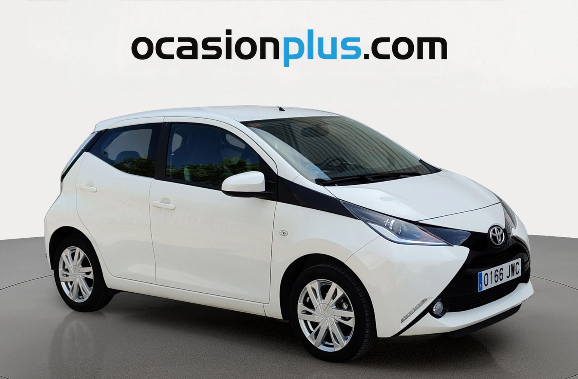 Toyota Aygo 1.0 70 x-play - foto 2