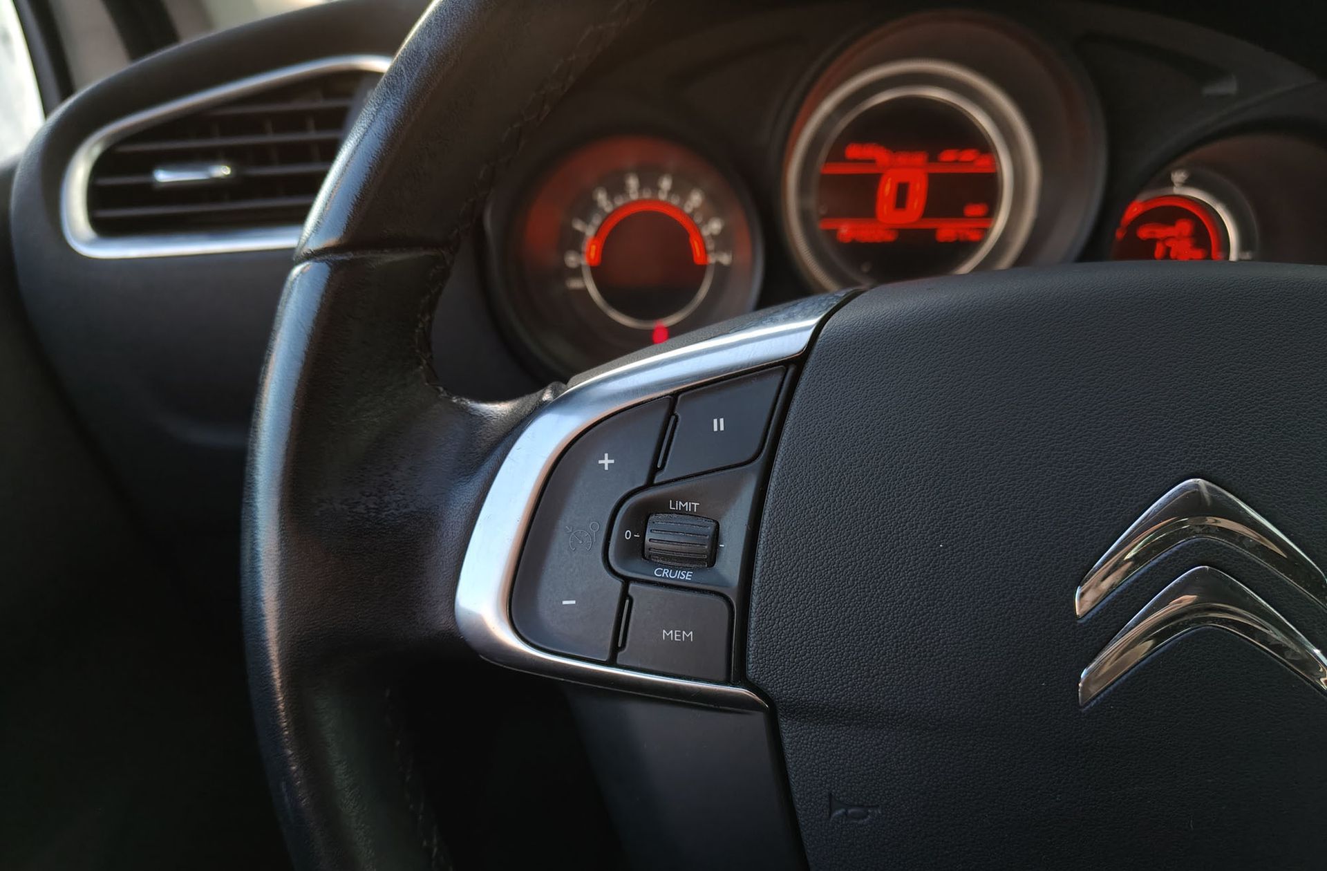 Citroën C4 PureTech 110 Live Edition - foto 22
