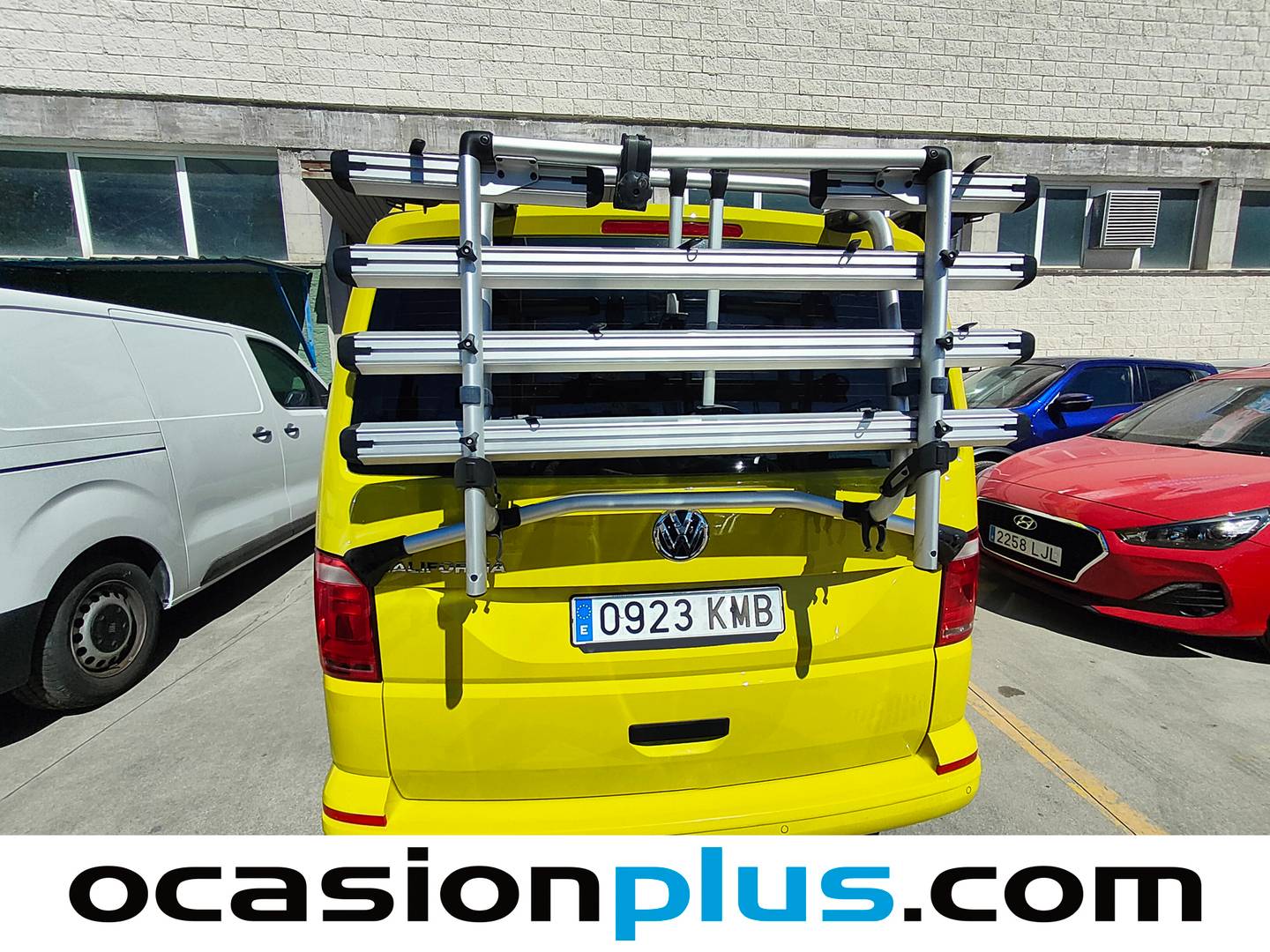 Extras del Volkswagen California Volkswagen California Beach 2.0 TDI BMT (150 CV) DSG Camperizada