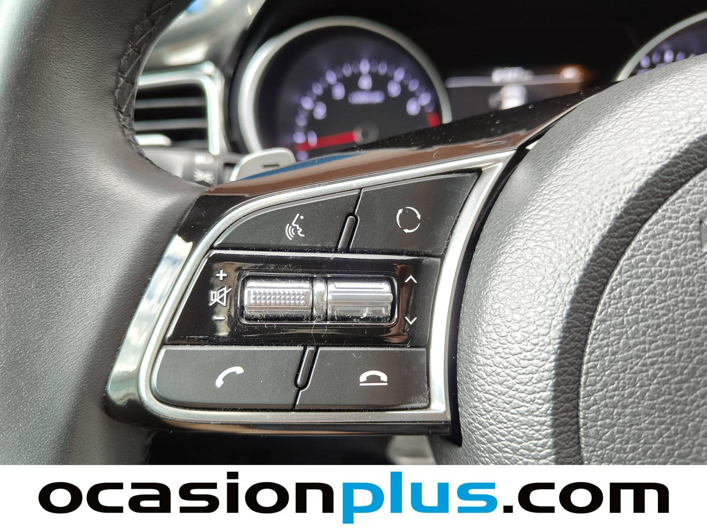 Foto KIA XCeed Kia XCeed 1.5 MHEV Tech DCT (160 CV)