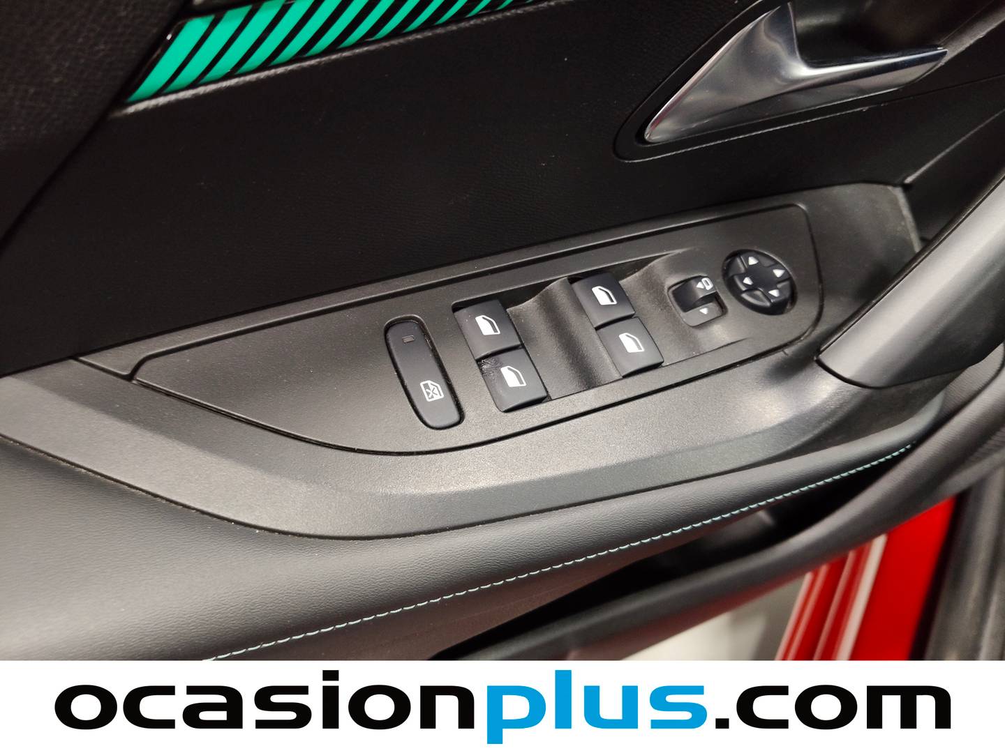 Foto Peugeot 2008 Peugeot 2008 BlueHDi 110 Allure Pack (110 CV)