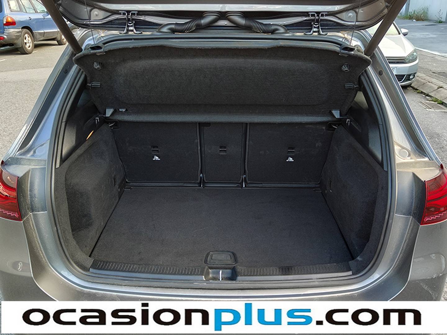 Foto Mercedes Clase B Mercedes-Benz Clase B 250 e (218 CV) PACK AMG