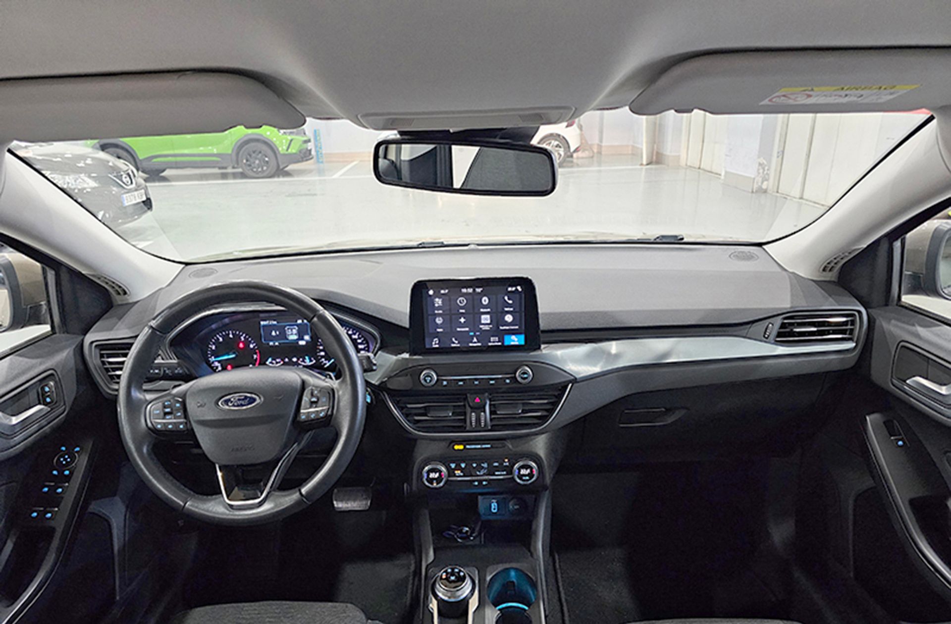 Ford Focus 1.0 EcoBoost Active - foto 6