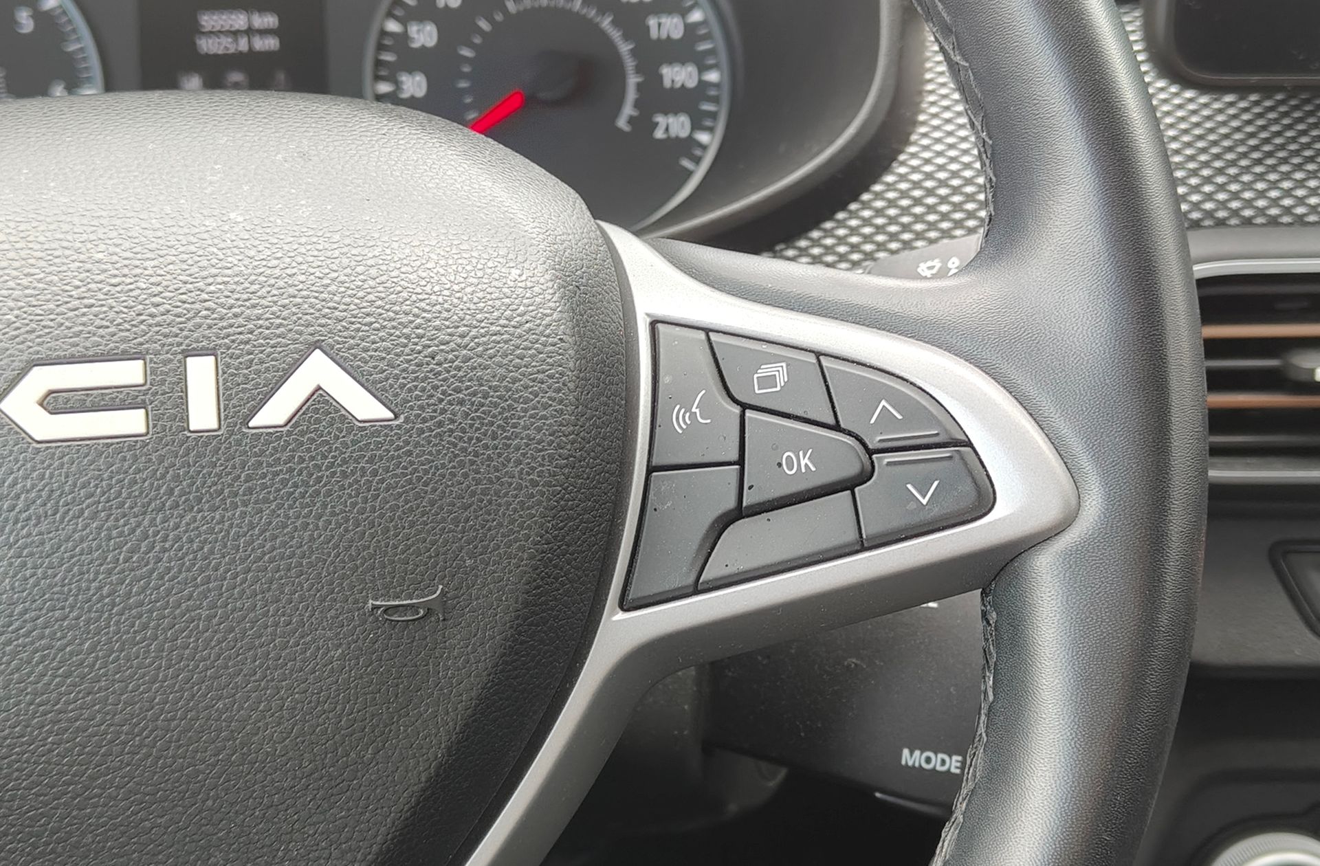 Dacia Sandero Stepway Expression TCe - foto 27