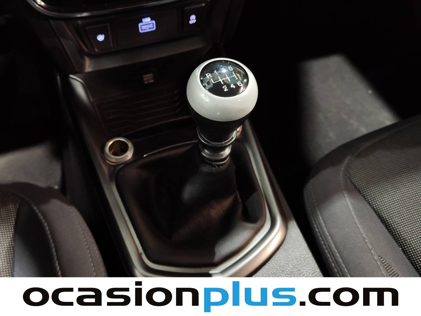 Foto SsangYong Tivoli Ssangyong Tivoli G12T Urban Plus (128 CV)