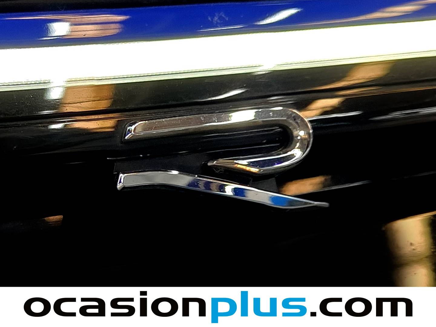 Extras y acabados del Volkswagen Golf Volkswagen Golf 2.0 TSI (320CV) 4Motion DSG