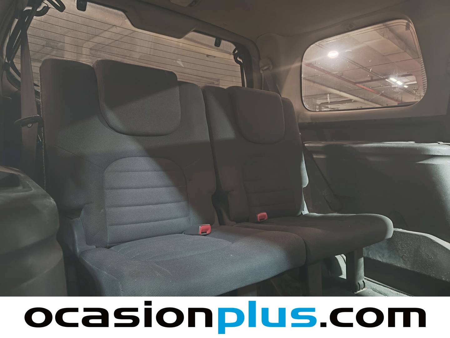 Extras y acabados del Nissan Pathfinder Nissan Pathfinder 2.5 dCi SE 7 Plazas (171 CV)