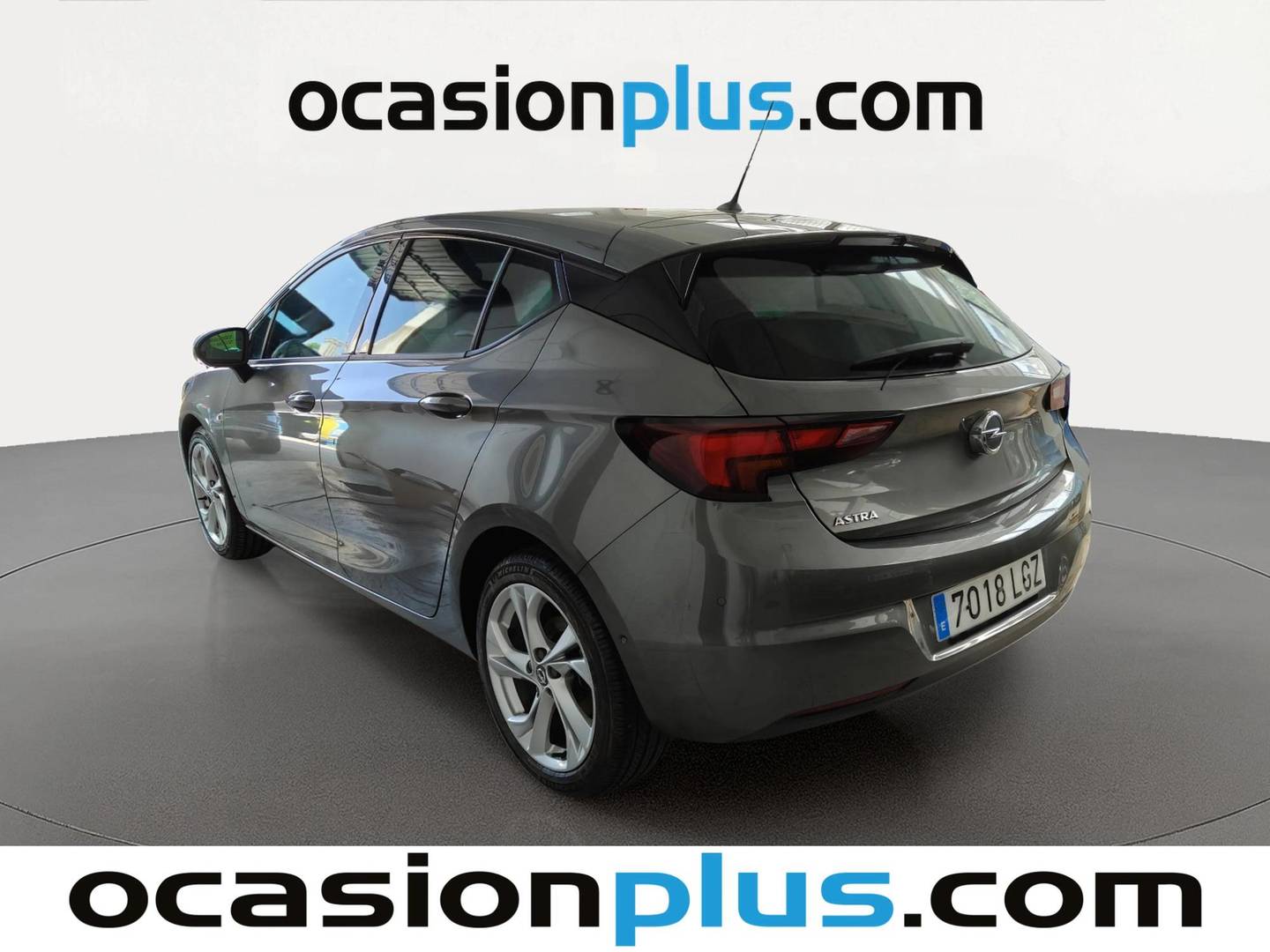 Foto trasera Opel Astra Opel Astra 1.2 Turbo SHL GS Line (110 CV) izquierda