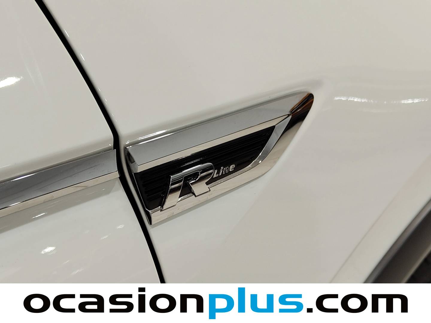 Extras y acabados del Volkswagen Tiguan Volkswagen Tiguan Sport 1.4 ACT TSI (150 CV) DSG Paquete R-Line