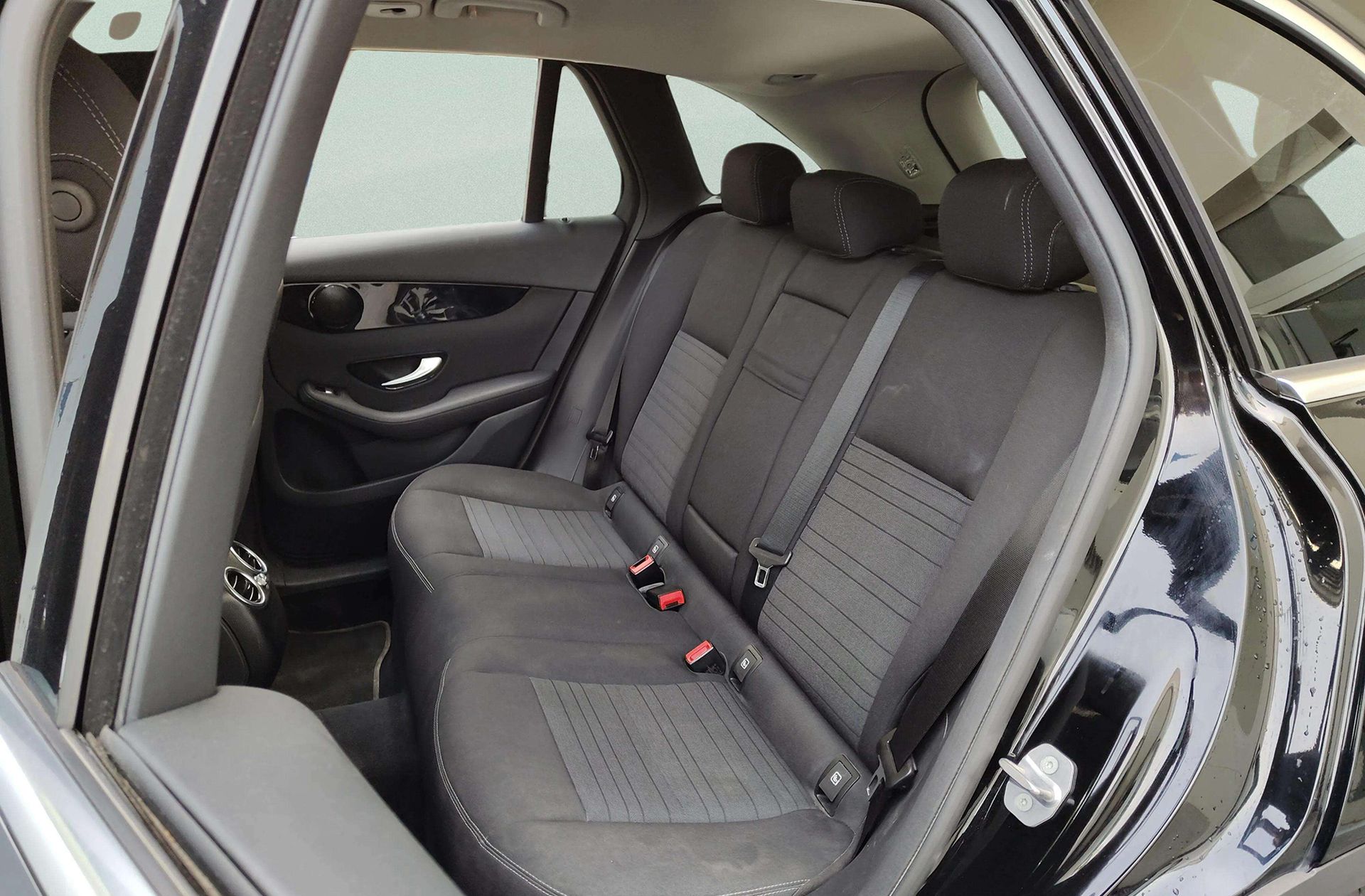 Mercedes-Benz GLC Mercedes GLC 200 d 4Matic Pack AMG - foto 12