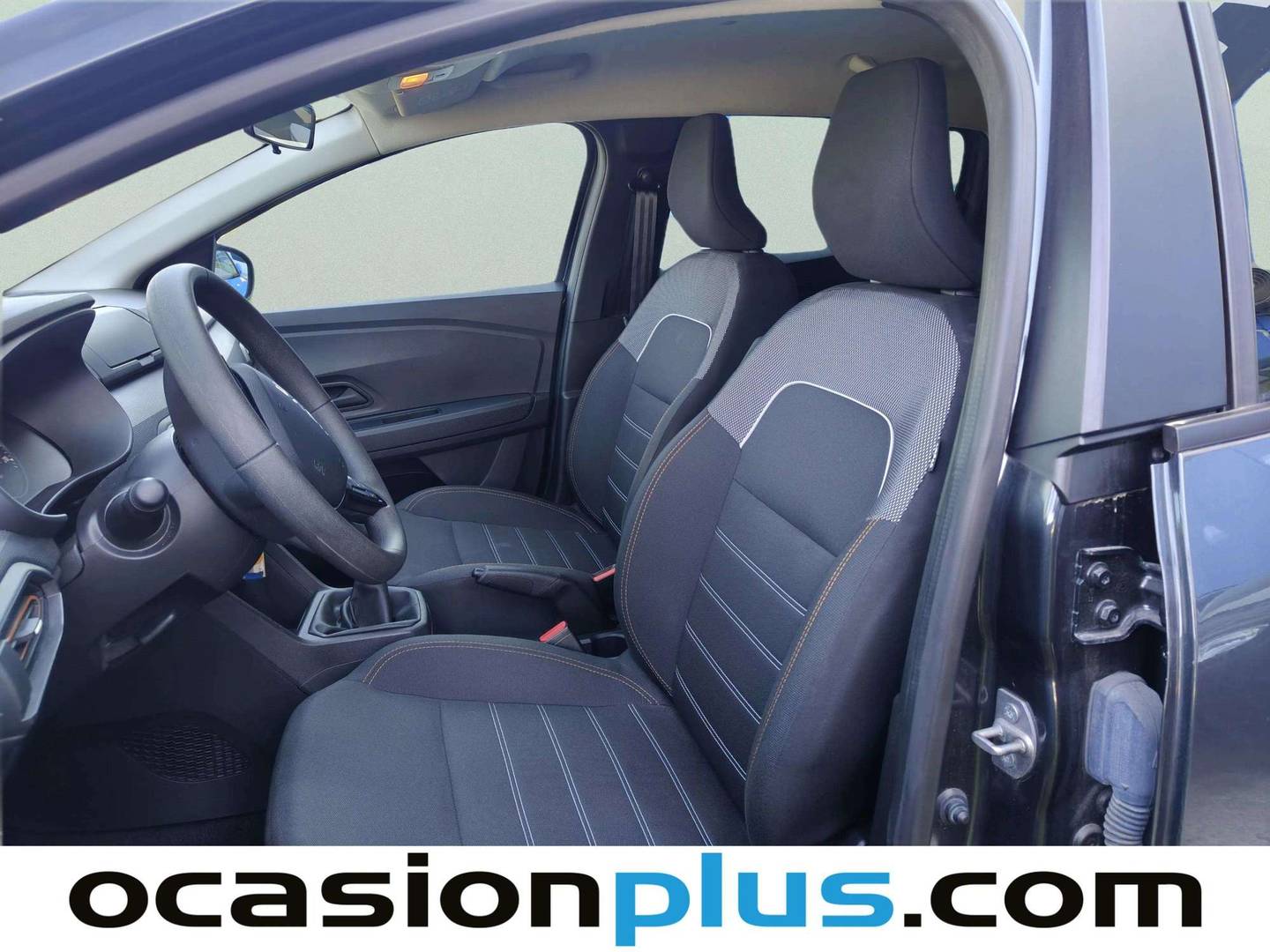 Foto asientos delanteros Dacia Sandero Dacia Sandero Stepway Essential ECO-G (101 CV)