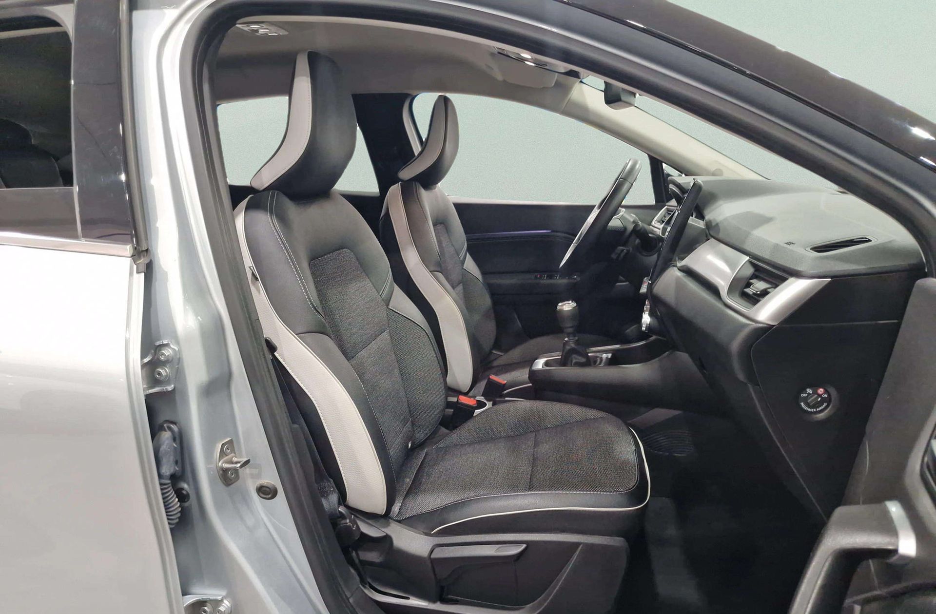 Renault Captur Techno TCe - foto 20