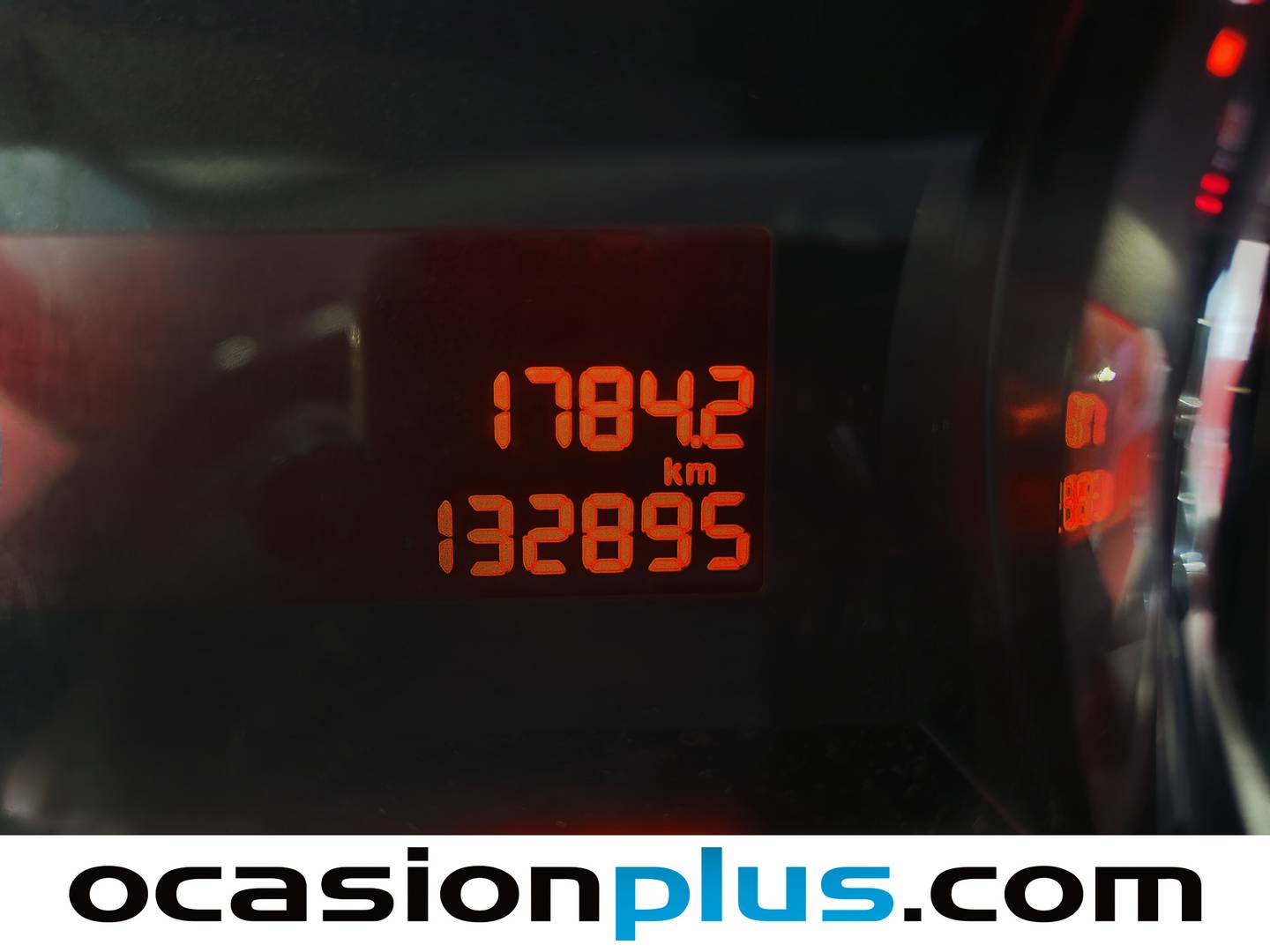 Peugeot 5008 Peugeot 5008 1.6 BlueHDi Style FAP (120 CV) 7 PLAZAS al mejor precio