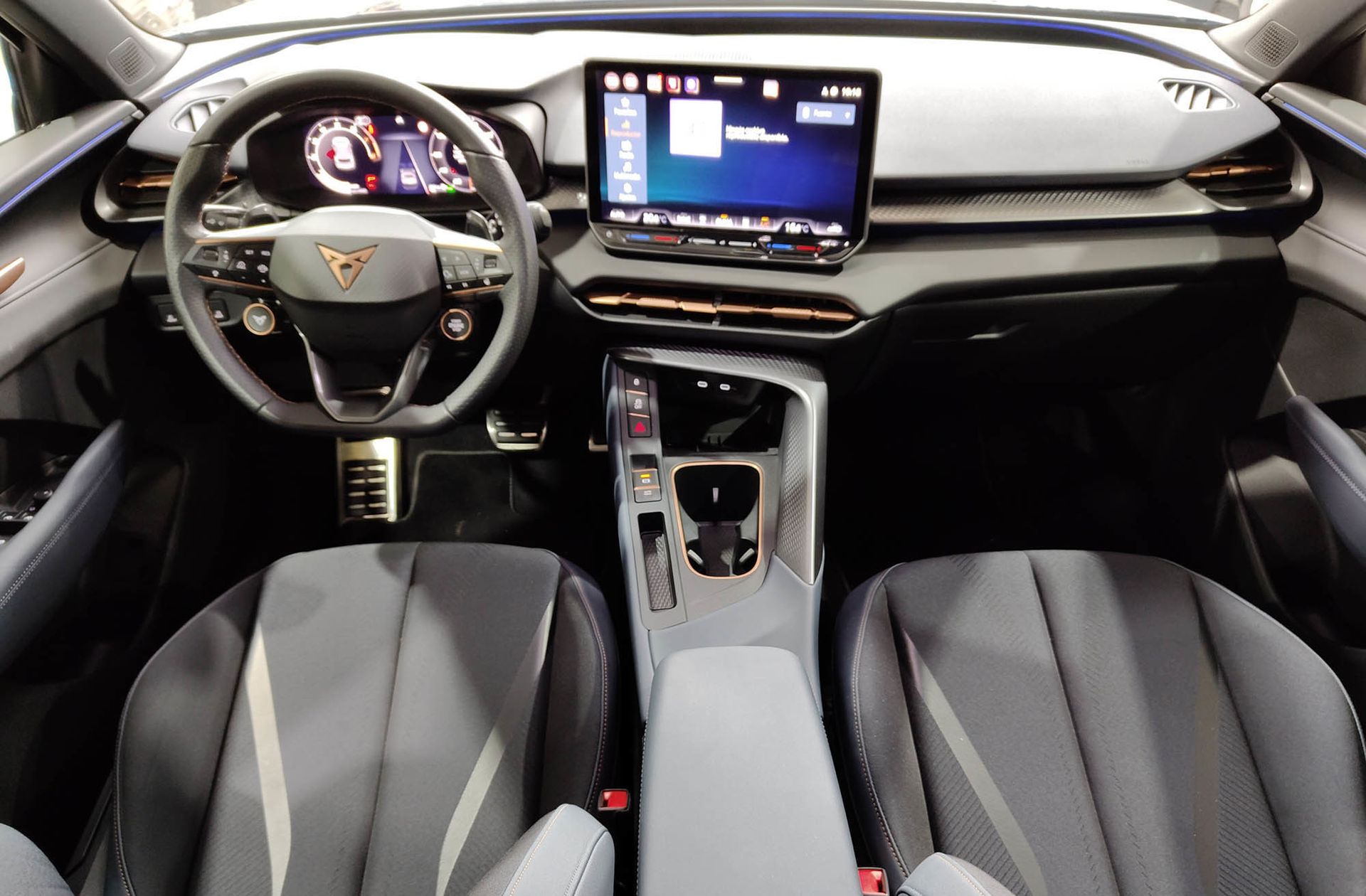 Cupra Terramar 1.5 eTSI DSG - foto 6