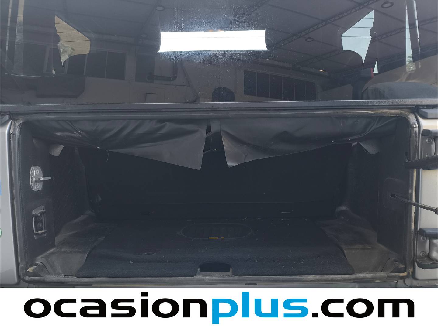 Fotos maletero Jeep Wrangler Jeep Wrangler 2.8 CRD Rubicon Auto (200 CV)