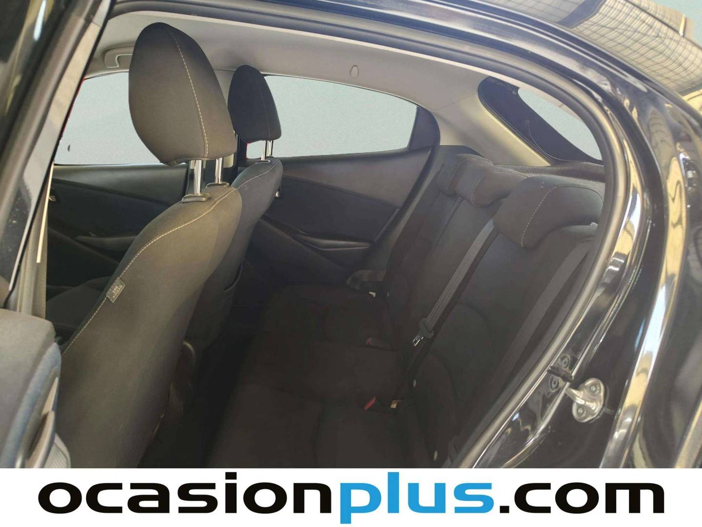Foto asientos traseros Mazda Mazda2 Mazda Mazda 2 1.5 GE Style+ (90 CV)