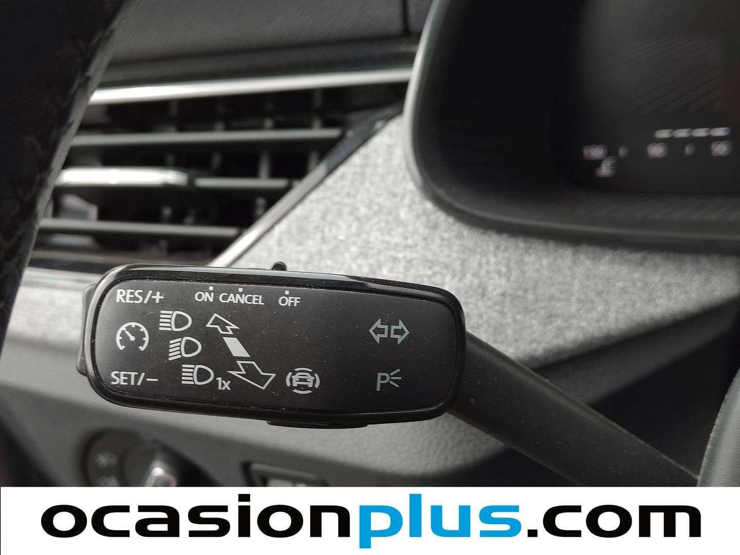 Skoda Kamiq Skoda Kamiq 1.0 TSI Selection DSG (115 CV) seminuevo