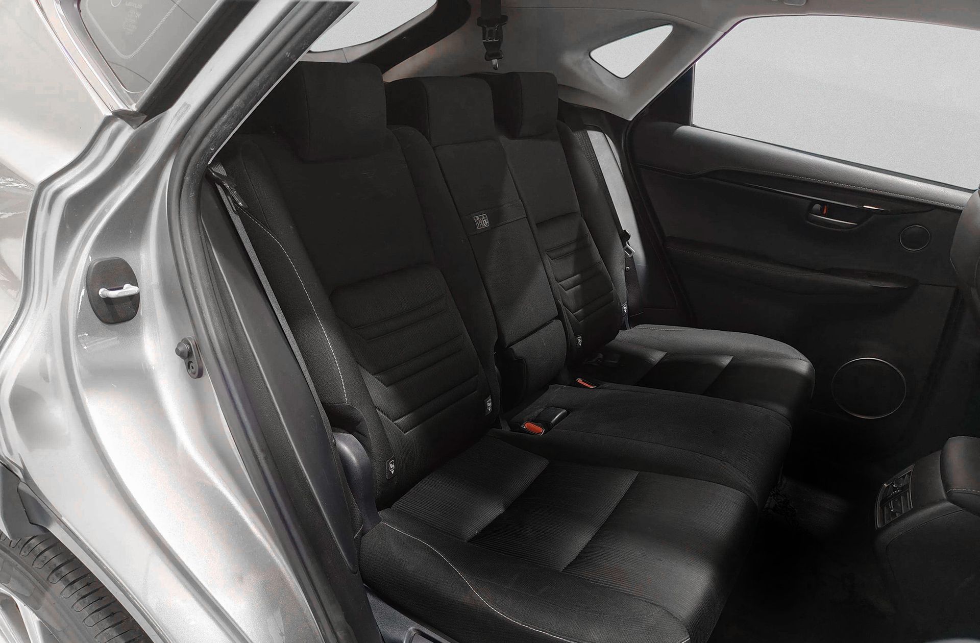 Lexus NX 300h Corporate 2WD Navibox - foto 18