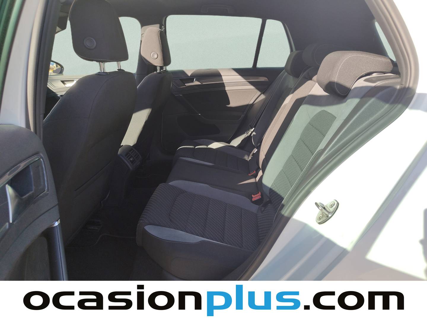 Fotos maletero Volkswagen Golf Volkswagen Golf Sport 1.5 TSI Evo (150 CV) DSG Pack R-Line