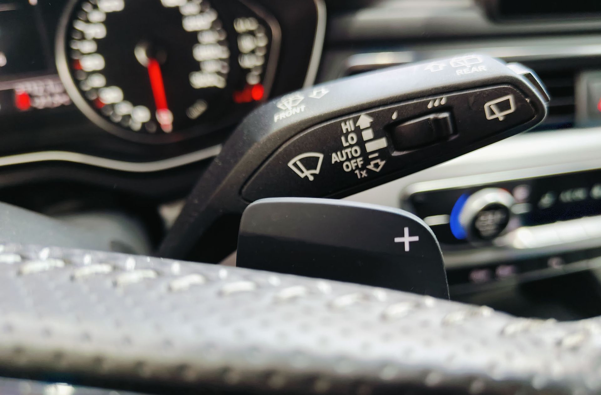 Audi A4 Avant S line 2.0 TDI S tronic - foto 30