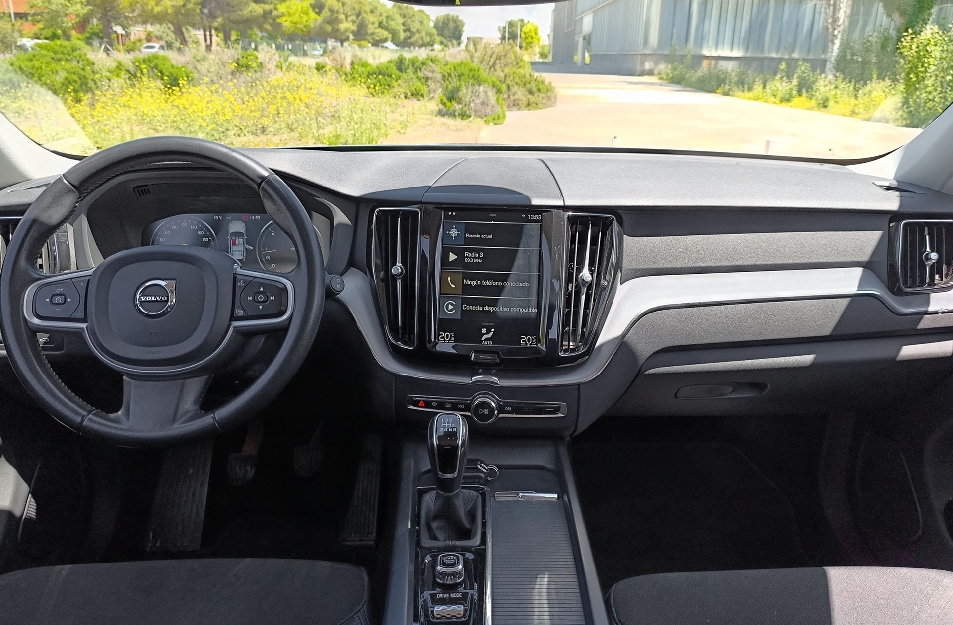 Volvo XC60 D3 Business Plus - foto 9